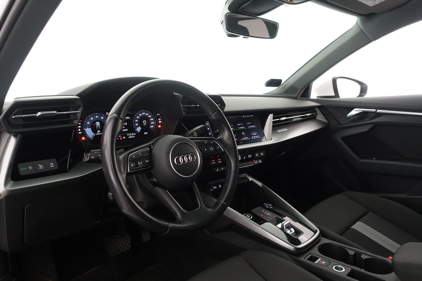 Audi A3 2021 Sportback Business 30 TFSI 81kW MHEV S tronic - | Digimittaristo | Suomi-auto | LED | Vakkari | P.Tutkat | Apple & Andoird | Hihna tehty 05/26 | 2 x Renkaat & Vanteet |