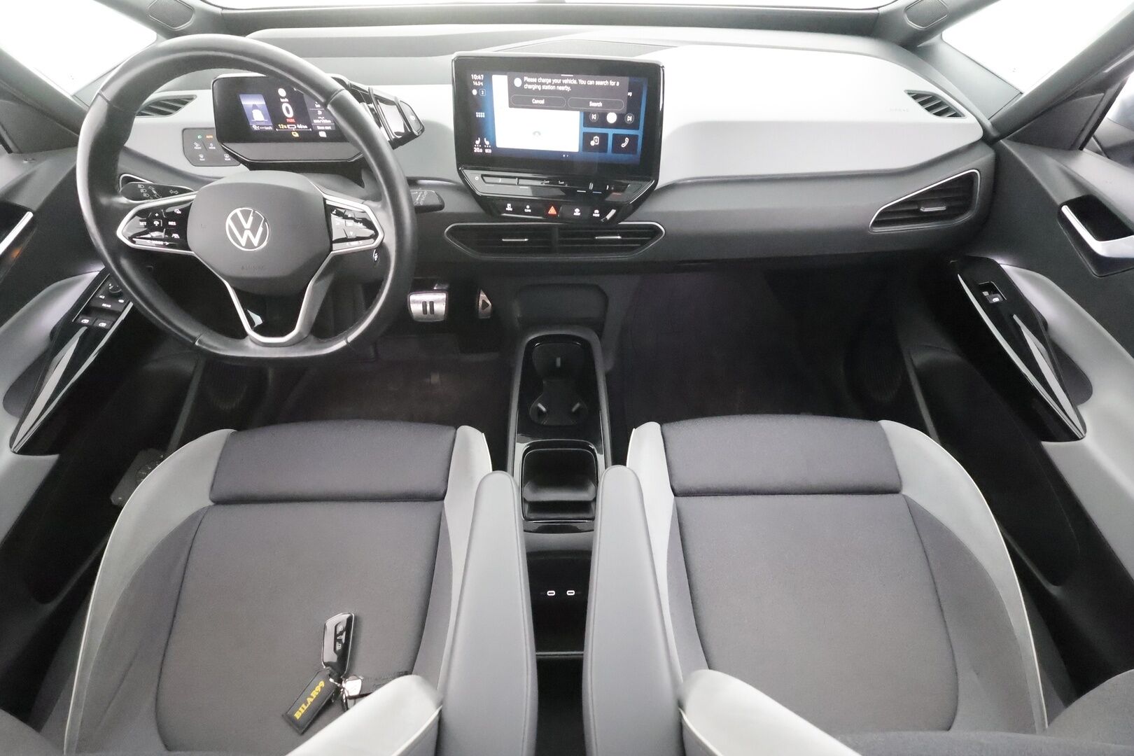 Volkswagen ID.3 2021 Pro S Tour 150 kW, akku 77 kWh, 4-paikkainen - | WLTP 543km | ACC | ILP | IQ-Light Matrix-LED | P.Kamera | Ergoactive hierovat sporttipenkit | Keyless | 1.Om Suomi-auto | Apple&Android | Kahdet Renkaat | Koti & Kauppalaturi |