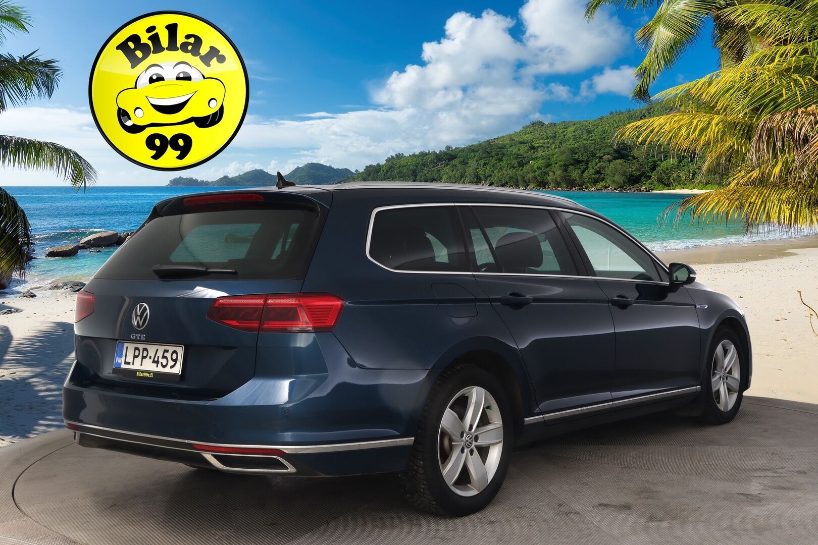 Volkswagen Passat 2021 Variant GTE Plug-In Hybrid 160 kW DSG * Digimittaristo / ACC / ergoComfort muistipaikalla / Webasto / P.kamera / Sähkökontti * - Merkkihuolettu Passat hierovalla kuskin penkillä!