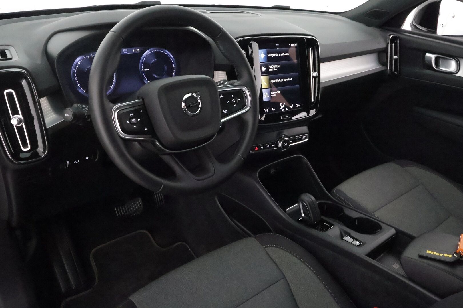 Volvo XC40 2021 T4 TwE Business Inscription Expression aut - 3,99 % KORKOTARJOUS TÄHÄN AUTOON - 1Om Suomiauto / Webasto / Adapt.Vakkari / Peruutuskamera / Merkkihuollot / Adapt.LED / Sähköluukku!