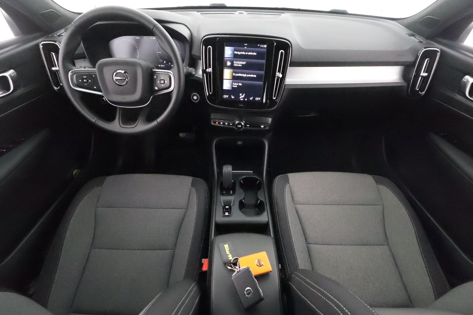 Volvo XC40 2021 T4 TwE Business Inscription Expression aut - 3,99 % KORKOTARJOUS TÄHÄN AUTOON - 1Om Suomiauto / Webasto / Adapt.Vakkari / Peruutuskamera / Merkkihuollot / Adapt.LED / Sähköluukku!