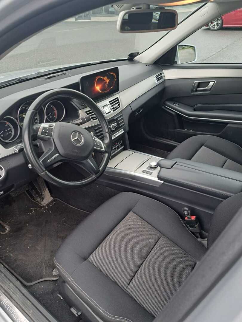 Mercedes-Benz E 2014 300 BlueTec T A - Juuri saapunut | Todella siisti | 2 x vanteet | Juuri katsastettu