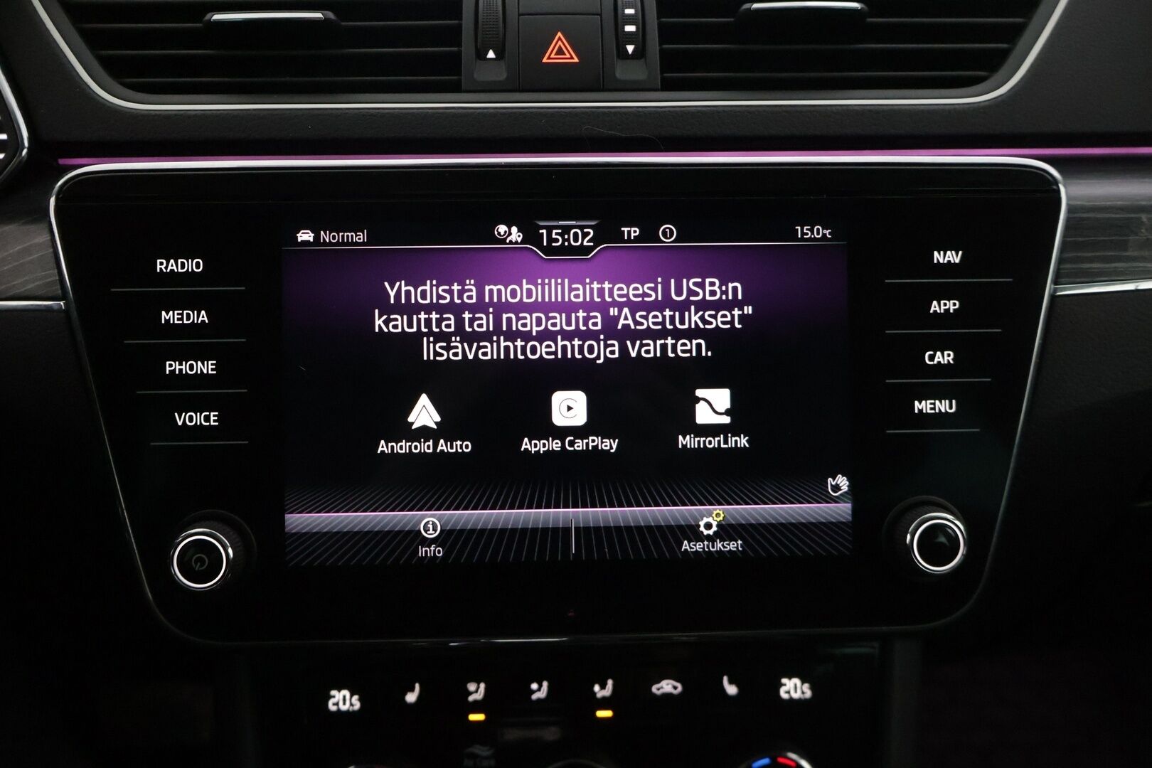 Skoda Superb 2021 Combi 2,0 TDI 150 Style *ACC / Webasto / Canton / Digimittaristo / KeylessGo / Muistipenkki / Matrix LED* - Suomi-auto / Vetokoukku / Kahdet renkaat alumiinivanteilla!