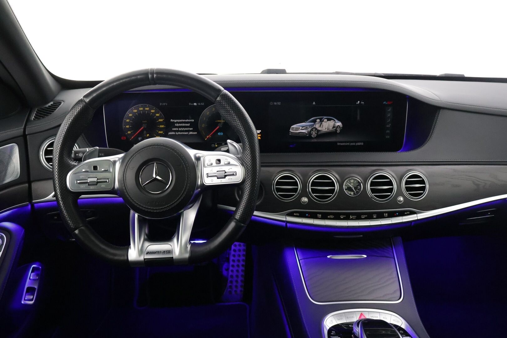 Mercedes-Benz S 2019 560 e L AMG-Styling * Dynaamiset&Hierovat Penkit / Executive- package / DTR+ / HUD / 360 / Imuovet / Panorama * - 2,99 % KORKOTARJOUS TÄHÄN AUTOON - Todella Näyttävä Merkkihuollettu Yksilö! Tästä ei paljoa auto parane.