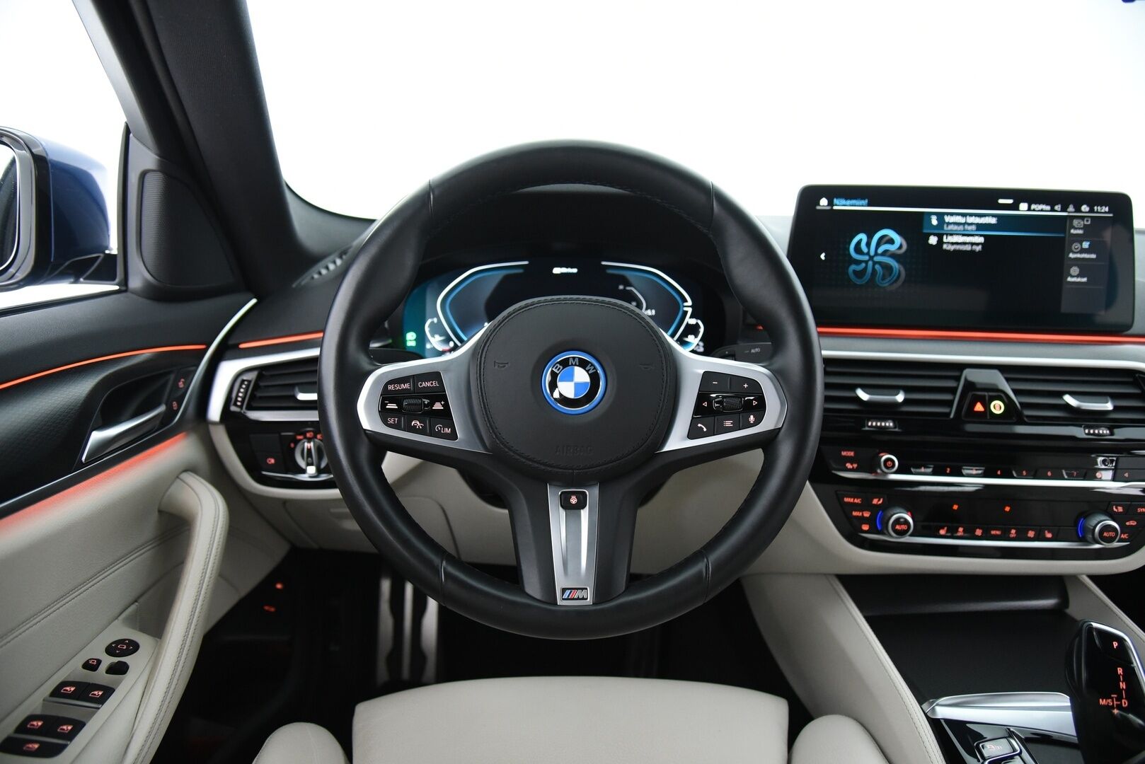 BMW 530 2022 G30 Sedan 530e xDrive A Charged Edition M Sport / Adapt. vak / HiFi / Adapt.LED / Comfort Access - 3,99 % KORKOTARJOUS TÄHÄN AUTOON - 1.om Suomi-auto / Merkkiliikkeen huollot / Nahkasisusta / Sähkötoiminen vetokoukku / 