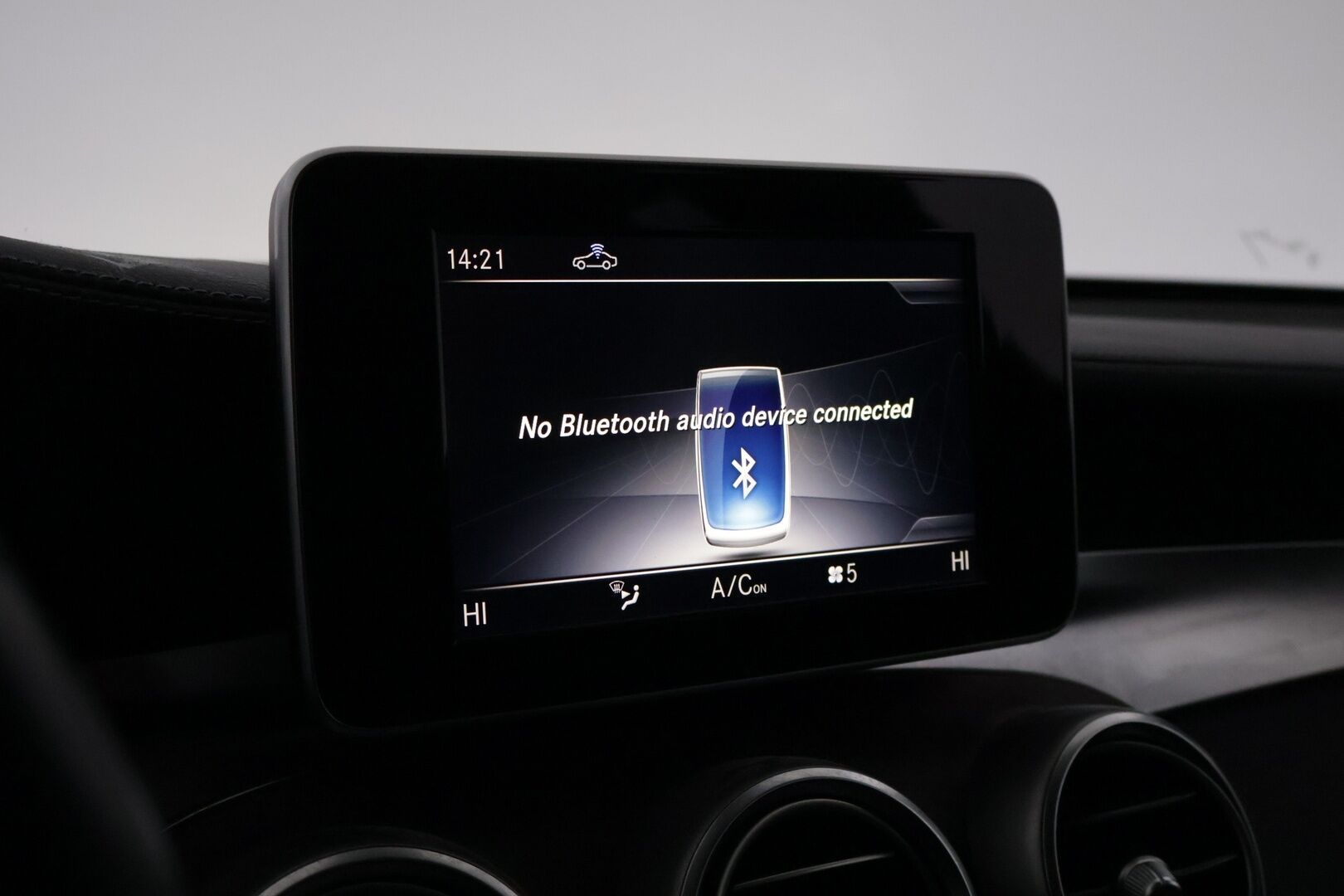 Mercedes-Benz GLC 2017 350 e 4Matic A Premium Business * Navi / Lisälämmitin / Koukku / Vakkari / Osanahat* - Juuri huollettu / Kahdet alumiinivanteet