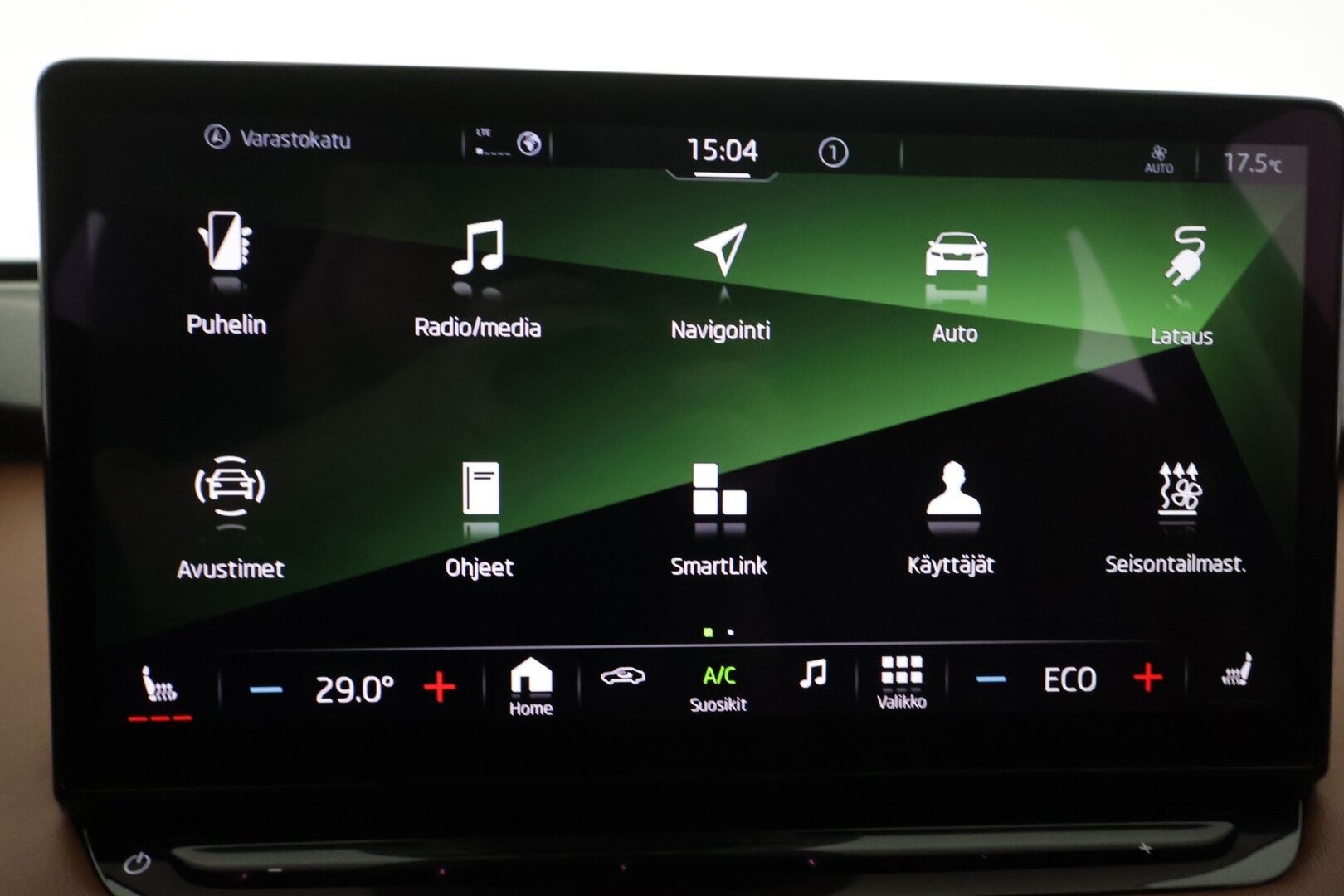 Skoda Enyaq 2021 60 "125 EDITION" iV - | ACC | ILP | Koukku | Matrix-LED | Muistipenkki | P.Kamera | Ratinlämmitys | Keyless | Apple&Android | Suomi-auto | Kahdet Renkaat |