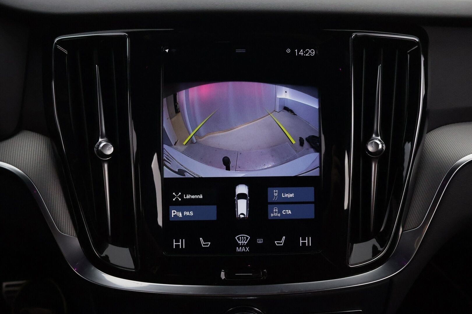 Volvo V60 2021 T6 TwE AWD Business R-Design aut * Webasto / Adapt.Vakkari / Peruutuskamera / Koukku / Full LED / Nahka-Alcantara / Muistipenkki - Suomiauto / Merkkihuollot / R-Design / Upea / Juuri tullut Tampereelle! - HULLUT AVAJAISHULINAT KORKOTARJOUS 3,29 %