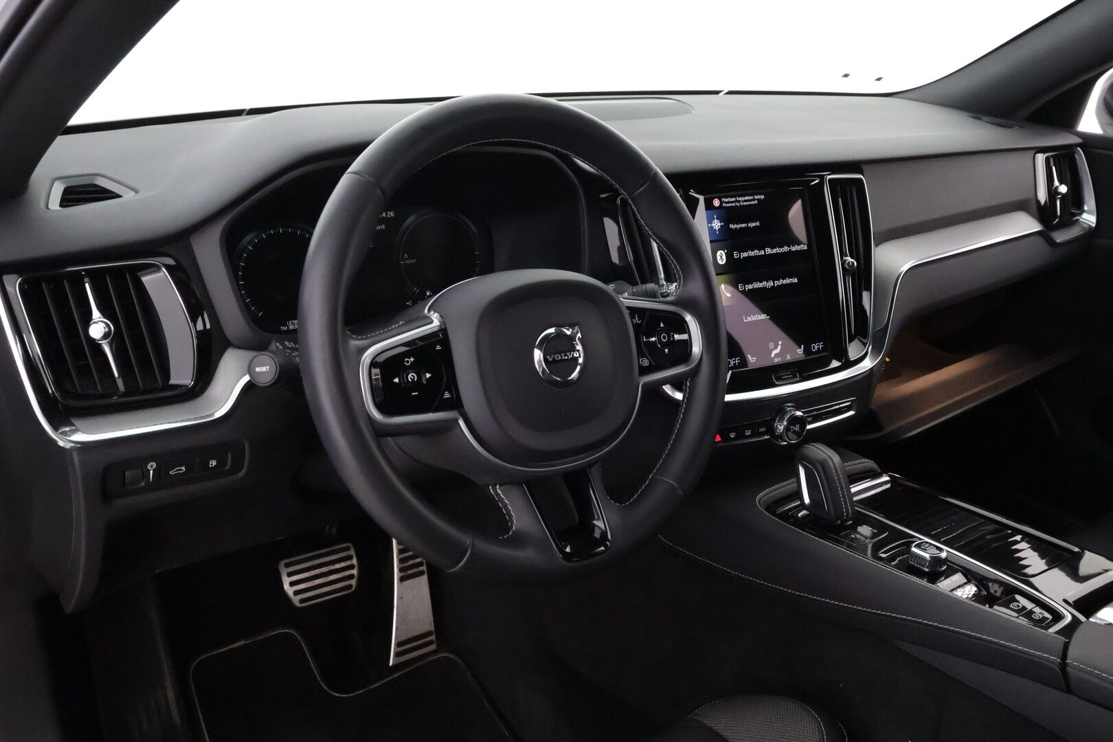 Volvo V60 2021 T6 TwE AWD Business R-Design aut * Webasto / Adapt.Vakkari / Peruutuskamera / Koukku / Full LED / Nahka-Alcantara / Muistipenkki - Suomiauto / Merkkihuollot / ALV / Upea / Juuri tullut Tampereelle!