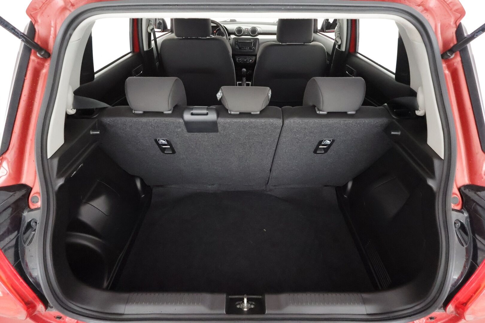Suzuki Swift 2021 1,2 DUALJET 2WD GL CVT-aut HYBRID LIMITED - | ACC | LED ajovalot | Bluetooth audio & handsfree | Penkinlämmittimet | Ilmastointi | 2x renkaat vanteineen | Huoltokirja | - KORKO VAIN 3,99 %