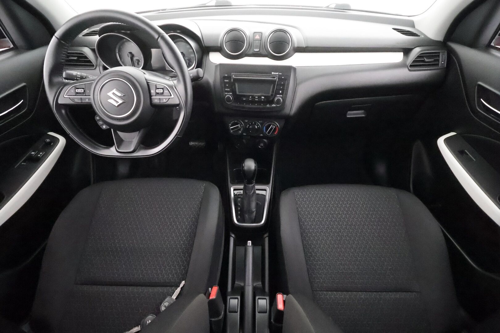 Suzuki Swift 2021 1,2 DUALJET 2WD GL CVT-aut HYBRID LIMITED - | ACC | LED ajovalot | Bluetooth audio & handsfree | Penkinlämmittimet | Ilmastointi | 2x renkaat vanteineen | Huoltokirja | - KORKO VAIN 3,99 %