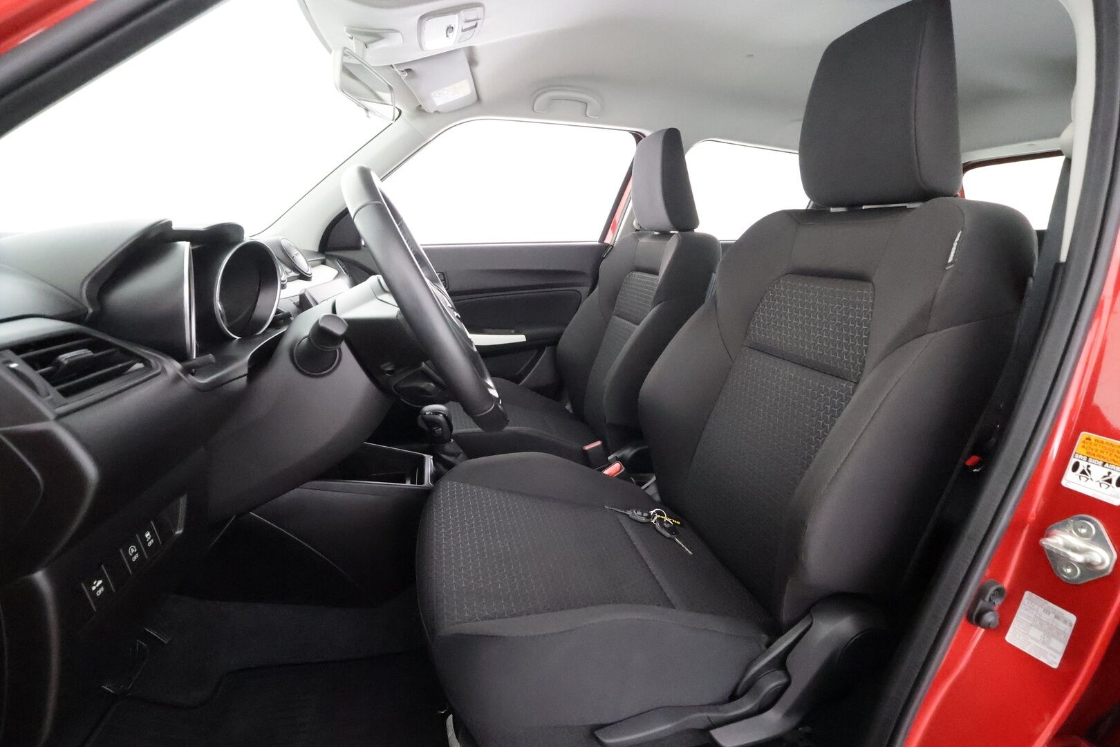 Suzuki Swift 2021 1,2 DUALJET 2WD GL CVT-aut HYBRID LIMITED - | ACC | LED ajovalot | Bluetooth audio & handsfree | Penkinlämmittimet | Ilmastointi | 2x renkaat vanteineen | Huoltokirja | - KORKO VAIN 3,99 %