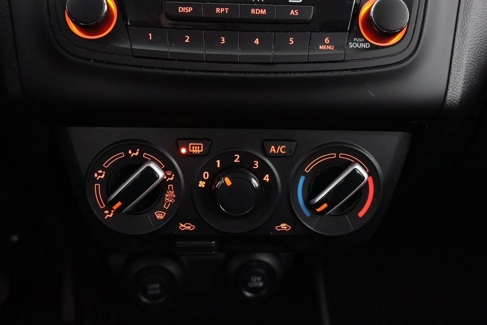 Suzuki Swift 2021 1,2 DUALJET 2WD GL CVT-aut HYBRID LIMITED - Suomiauto / Adapt.Vakkari / Xenon / 2x Todella hyvät renkaat / Penkinlämmittimet / Huippusiisti / Juuri tullut Tampereelle!