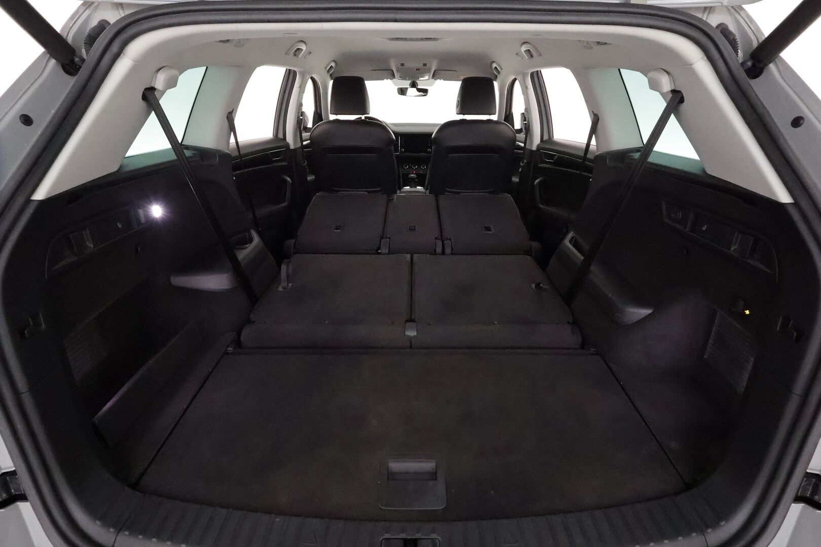 Skoda Kodiaq 2019 2,0 TDI 190 4x4 BusinessLine DSG **Canton / Webasto / Adapt.vakkari / Koukku / P.kamera / Nahkasisusta / Apple&Android**