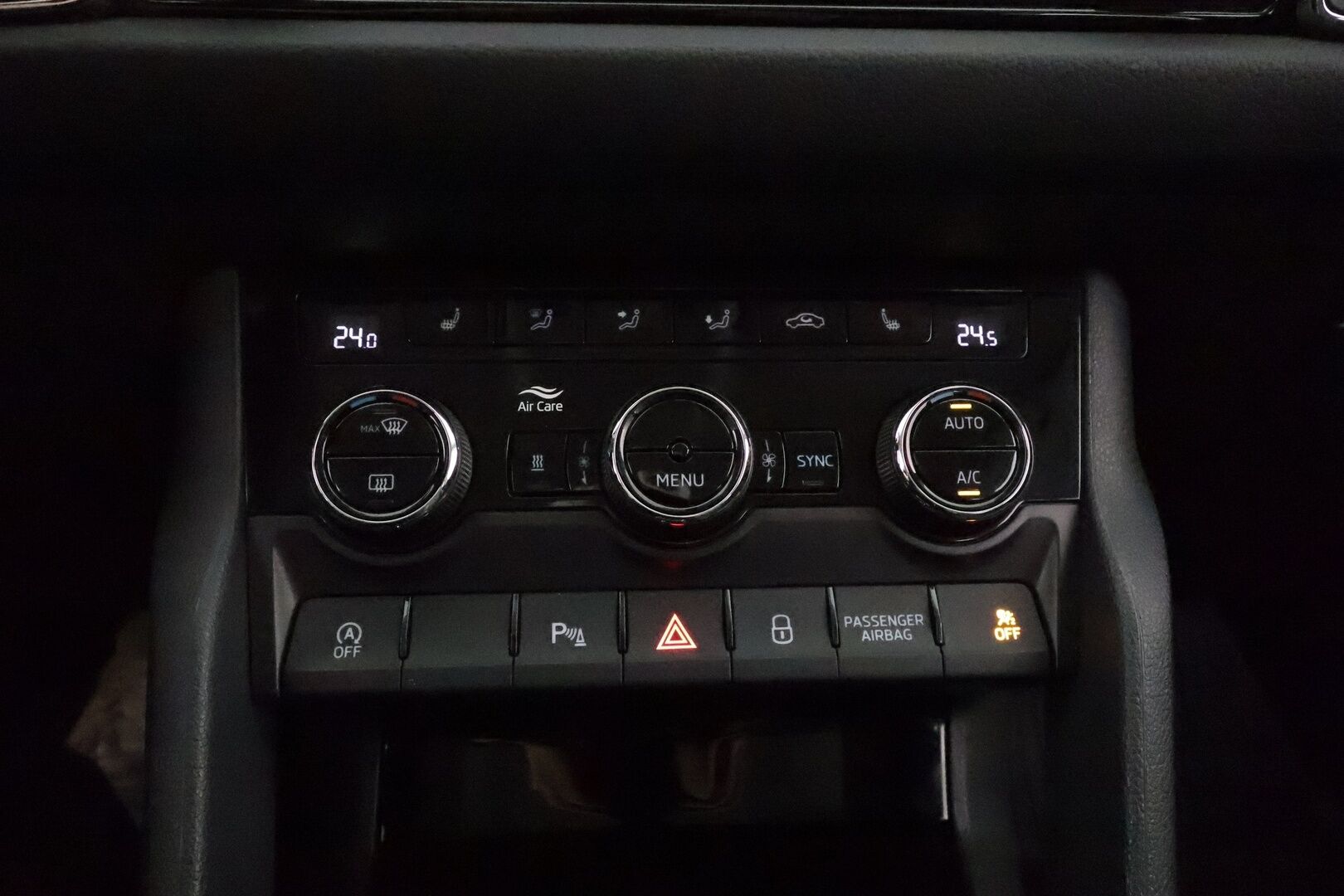 Skoda Kodiaq 2019 2,0 TDI 190 4x4 BusinessLine DSG **Canton / Webasto / Adapt.vakkari / Koukku / P.kamera / Nahkasisusta / Apple&Android**