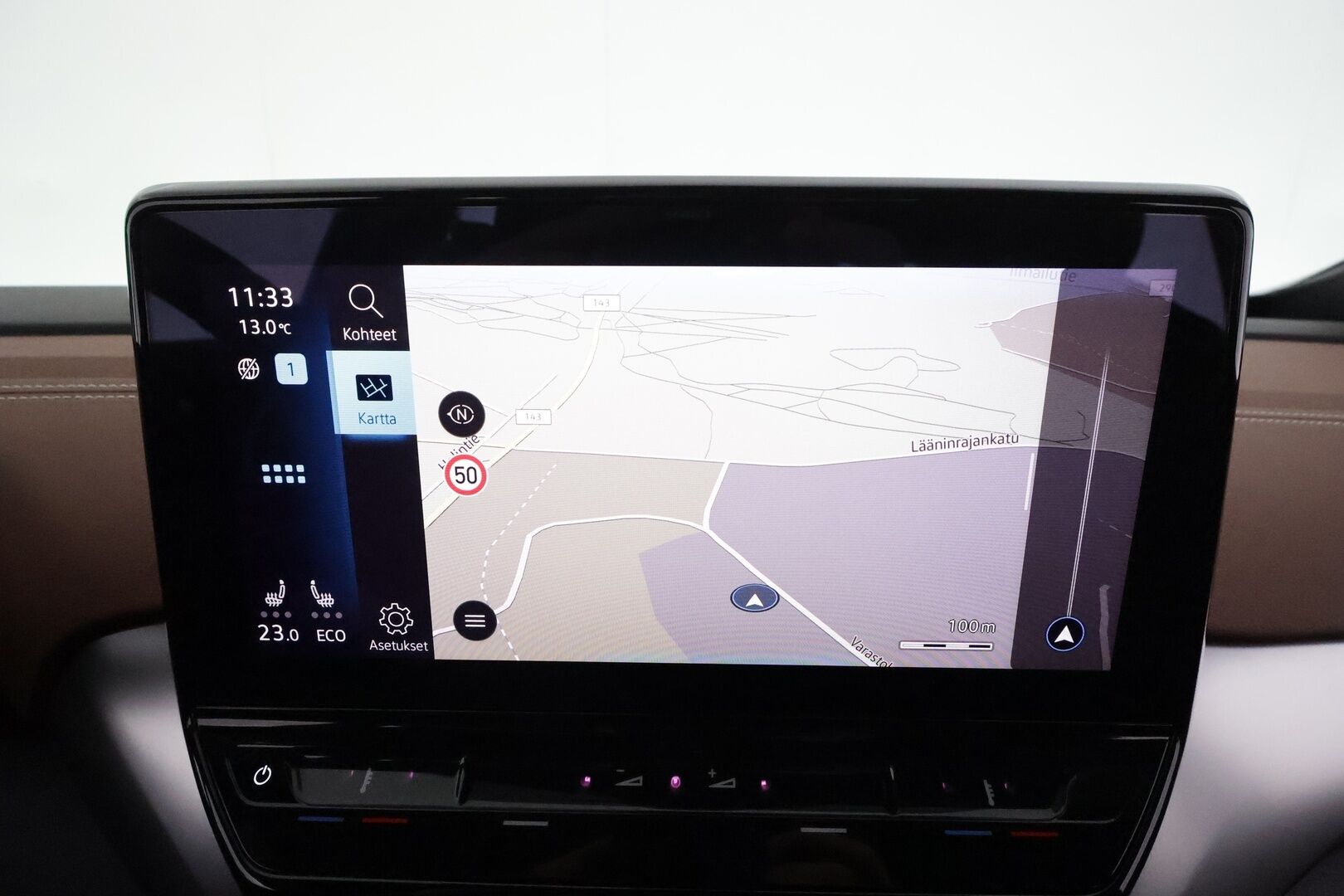 Volkswagen ID.4 2022 Pro Performance Business 150kW *ACC / ILP / P.kamera / IQ.Light / Puolinahat / Navi* - 1.Om Suomi-auto / Kahdet renkaat aluvanteilla / Merkkihuollettu