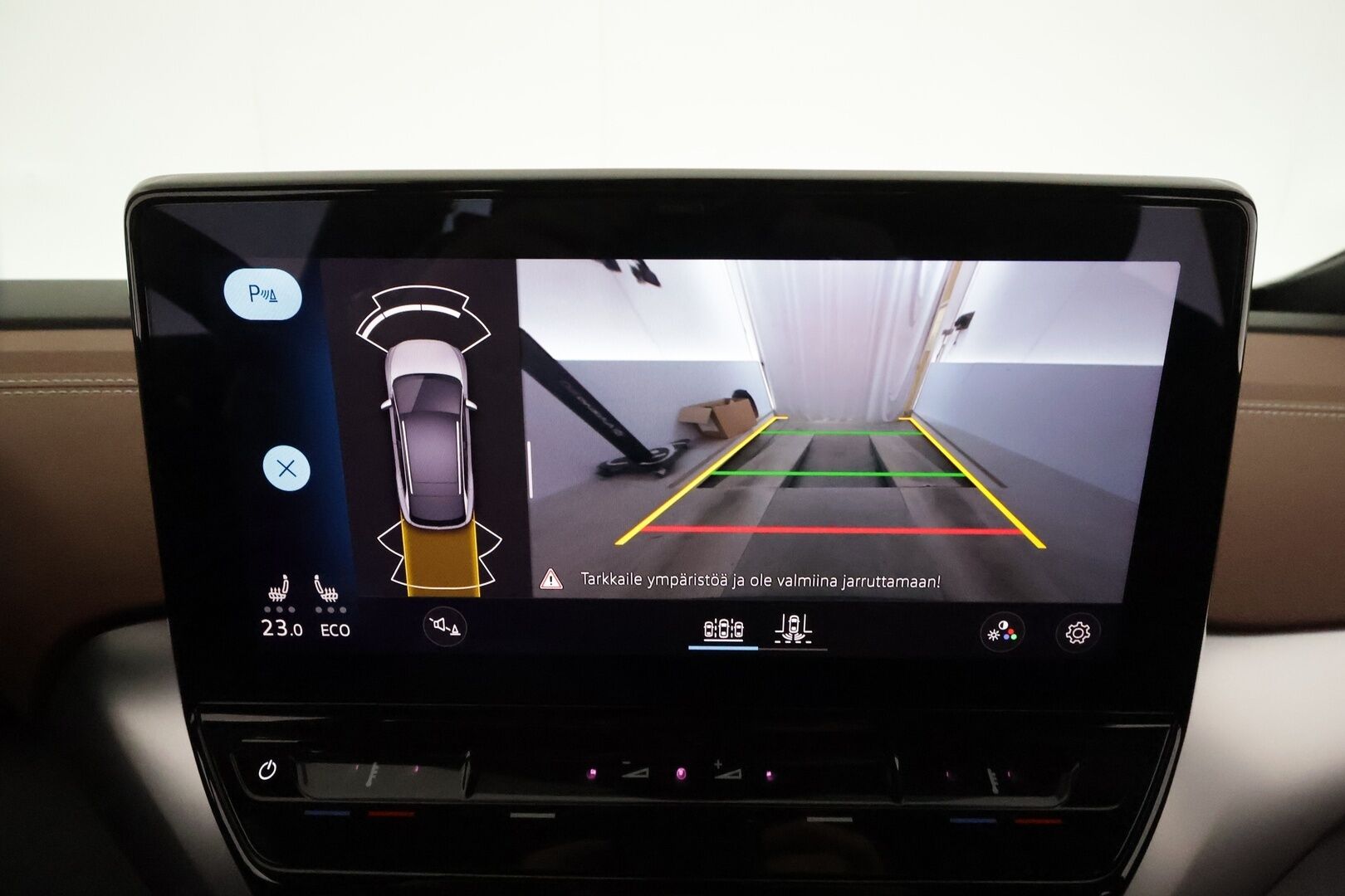 Volkswagen ID.4 2022 Pro Performance Business 150kW *ACC / ILP / P.kamera / IQ.Light / Puolinahat / Navi* - 1.Om Suomi-auto / Kahdet renkaat aluvanteilla / Merkkihuollettu