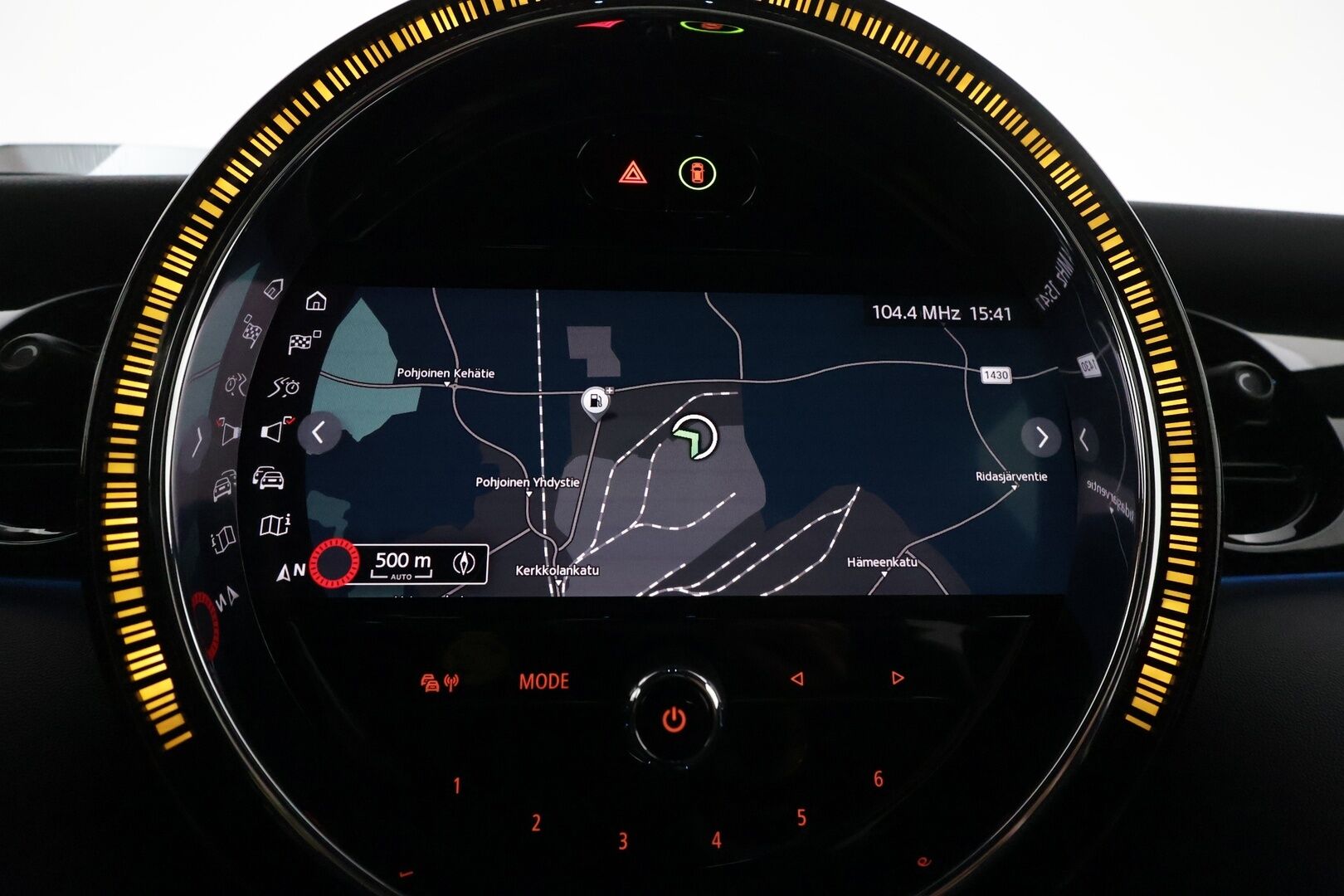 Mini JOHN COOPER WORKS 2022 A Experience - 3,99 % KORKOTARJOUS TÄHÄN AUTOON - 1-om. Suomi-auto / Facelift / HUD / Adapt. vakkari / Digimittaristo / ComfortAccess / P.kamera / AppleCarplay / Tulossa toimipisteeseen!