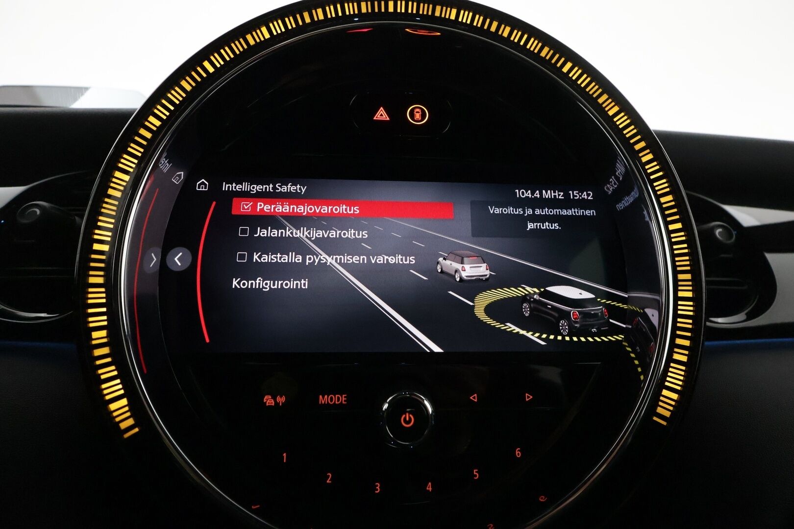 Mini JOHN COOPER WORKS 2022 A Experience - 3,99 % KORKOTARJOUS TÄHÄN AUTOON - 1-om. Suomi-auto / Facelift / HUD / Adapt. vakkari / Digimittaristo / ComfortAccess / P.kamera / AppleCarplay / Tulossa toimipisteeseen!