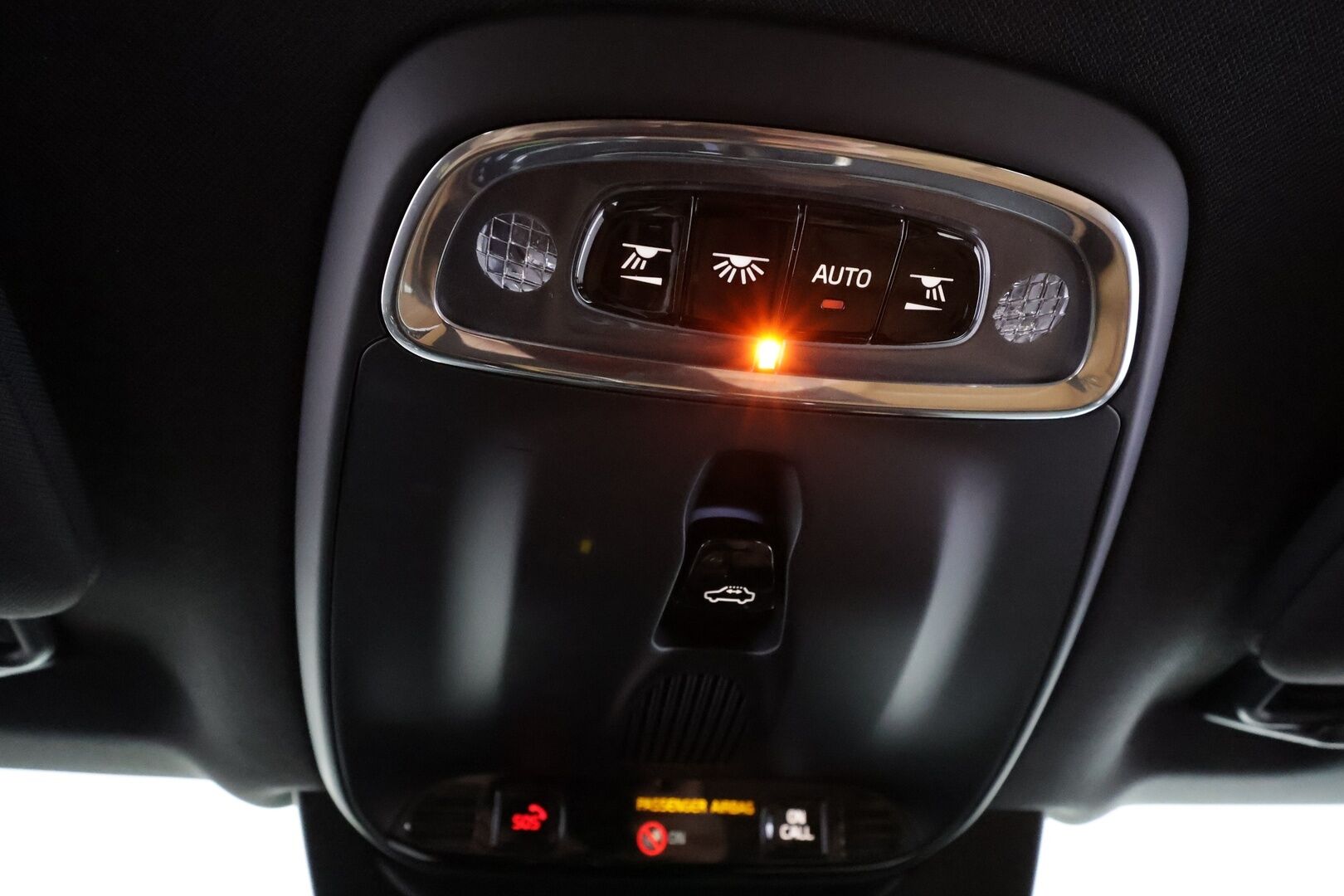 Volvo XC90 2019 T8 TwE AWD Inscription aut - | Pilot assist | Webasto | Koukku | Full-LED | Muistipenkit | Panorama | High Performance audio | Sporttinahat | P.Kamera | Kahdet Renkaat |