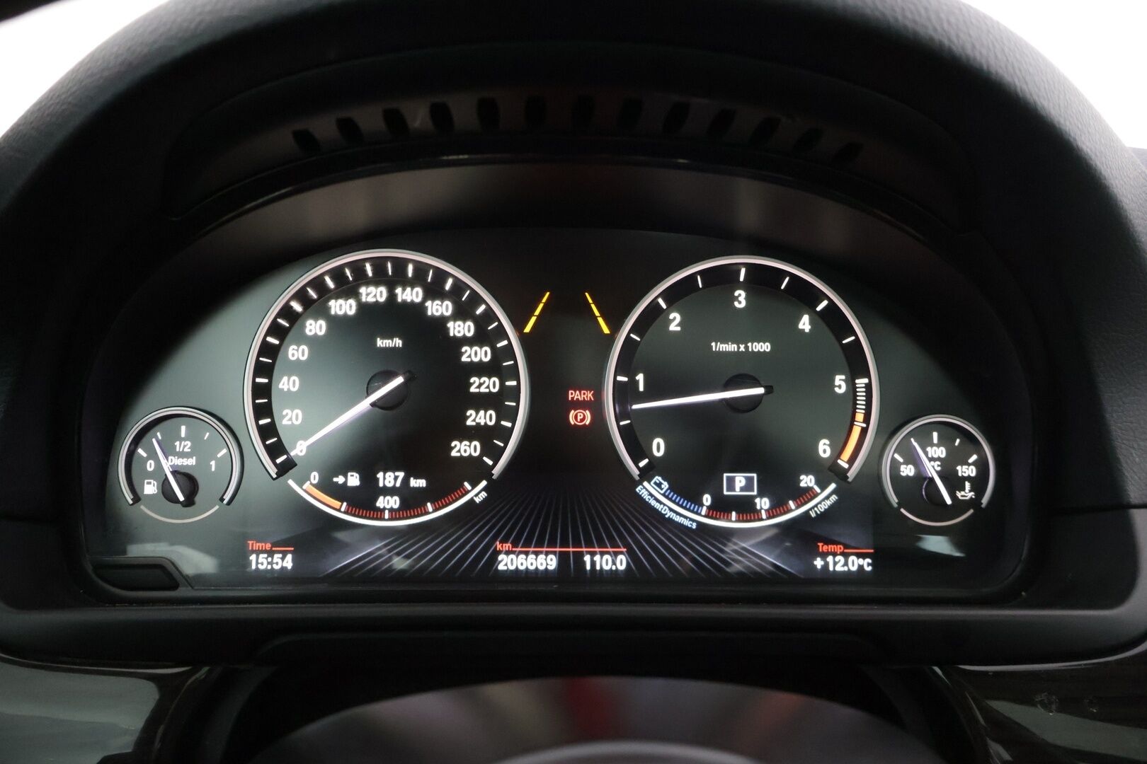 BMW 550 2013 F11 Touring M550d Sport A xDrive - ** JÄÄTÄVILLÄ VARUSTEILLA OLEVA M550d **