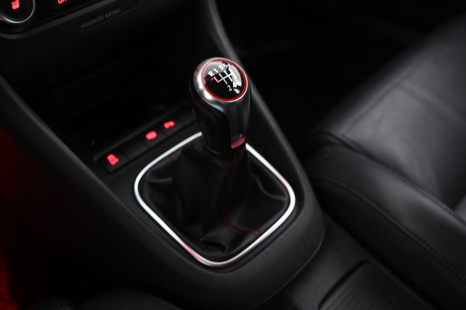 Volkswagen Golf 2012 GTI 2,0 TSI - Myydään Huutokaupat.com