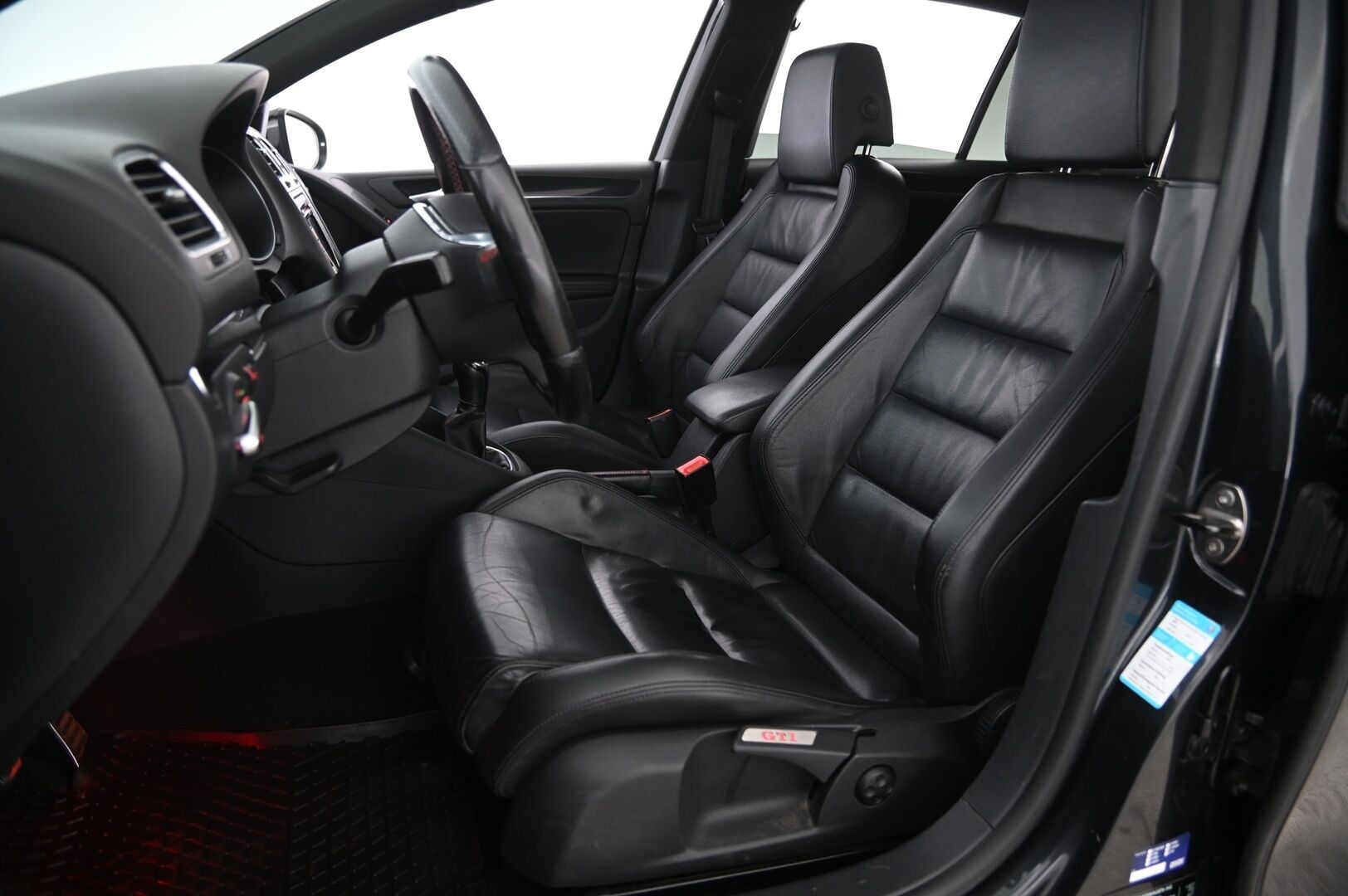 Volkswagen Golf 2012 GTI 2,0 TSI - Myydään Huutokaupat.com