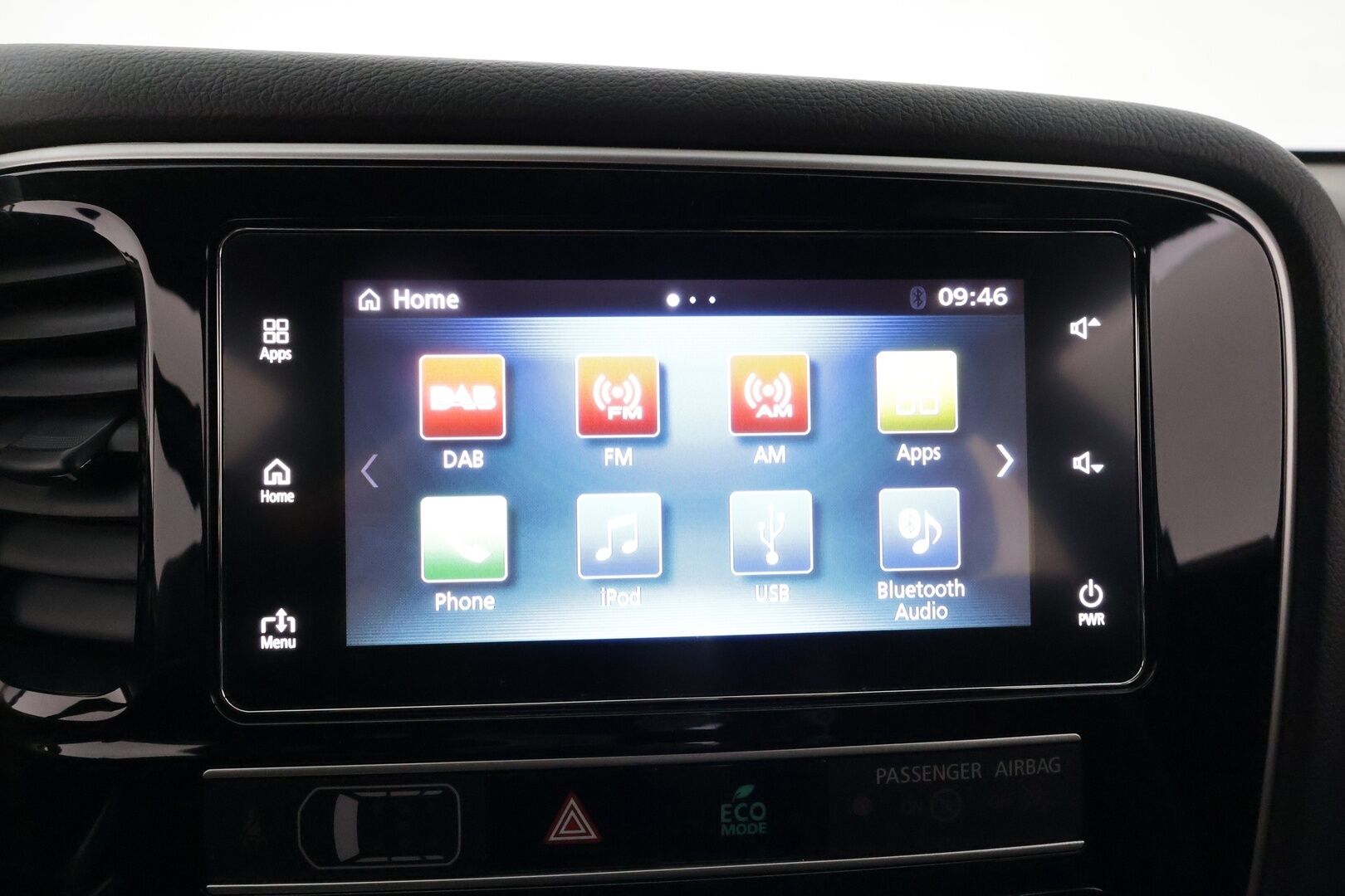 Mitsubishi Outlander PHEV 2019 PHEV Business X 4WD **Merkkihuollettu / Koukku / LED / BLIS / 360 Kamera / Keyless / Nahkasisusta / Kahdet renkaat**