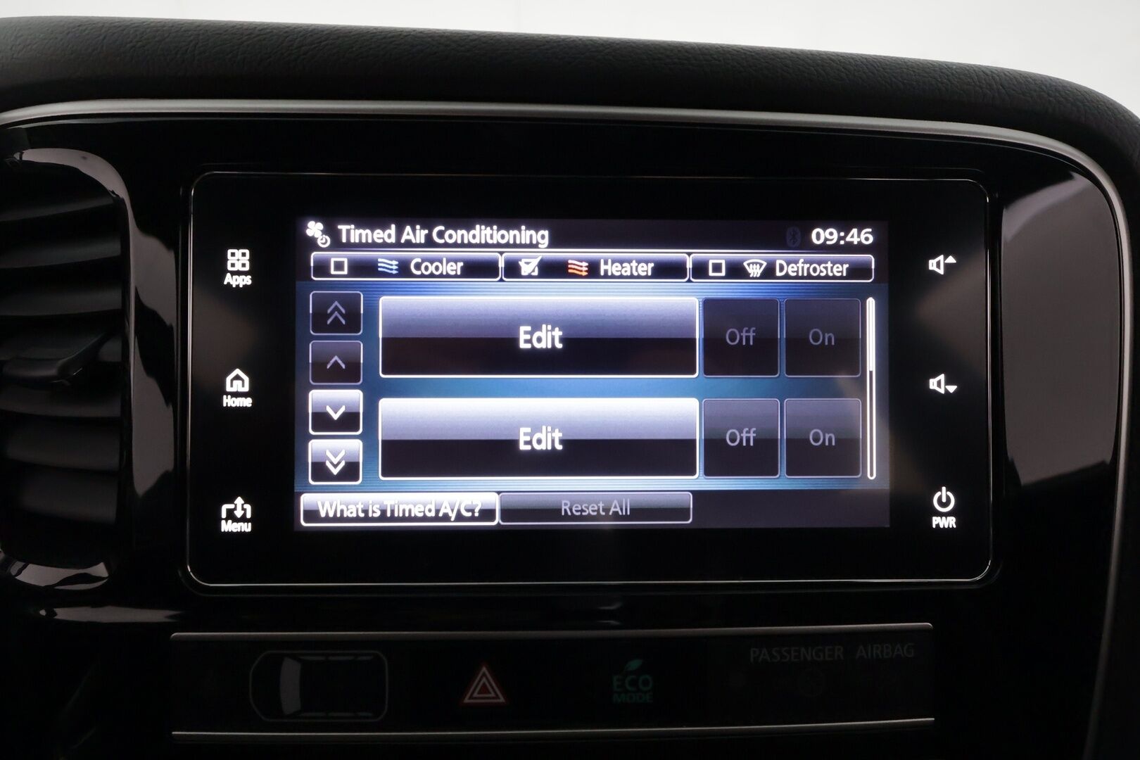 Mitsubishi Outlander PHEV 2019 PHEV Business X 4WD **Merkkihuollettu / Koukku / LED / BLIS / 360 Kamera / Keyless / Nahkasisusta / Kahdet renkaat**