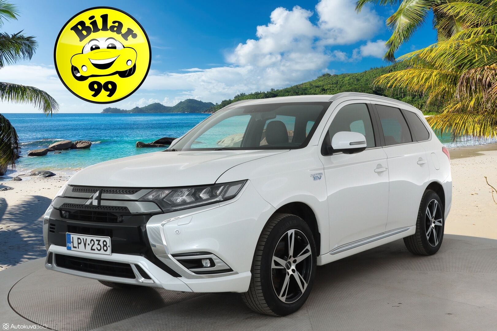 Mitsubishi Outlander PHEV 2019 PHEV Business X 4WD **Merkkihuollettu / Koukku / LED / BLIS / 360 Kamera / Keyless / Nahkasisusta / Kahdet renkaat**