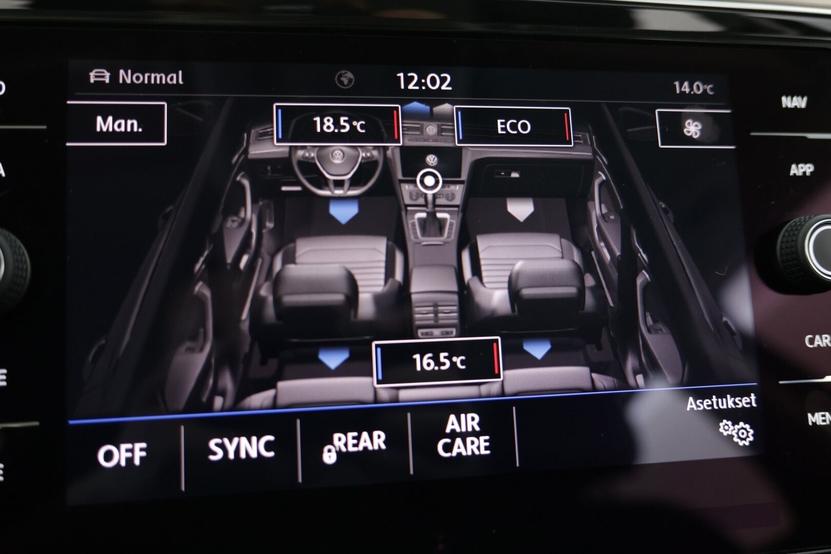 Volkswagen Passat 2019 Variant GTE Plug-In Hybrid 160 kW (218 hv) DSG-automaatti - Siisti yksilö / Vetokoukku / Osittain Sähkösäätöinen ergoComfort - HULLUT AVAJAISHULINAT KORKOTARJOUS 3,29 %