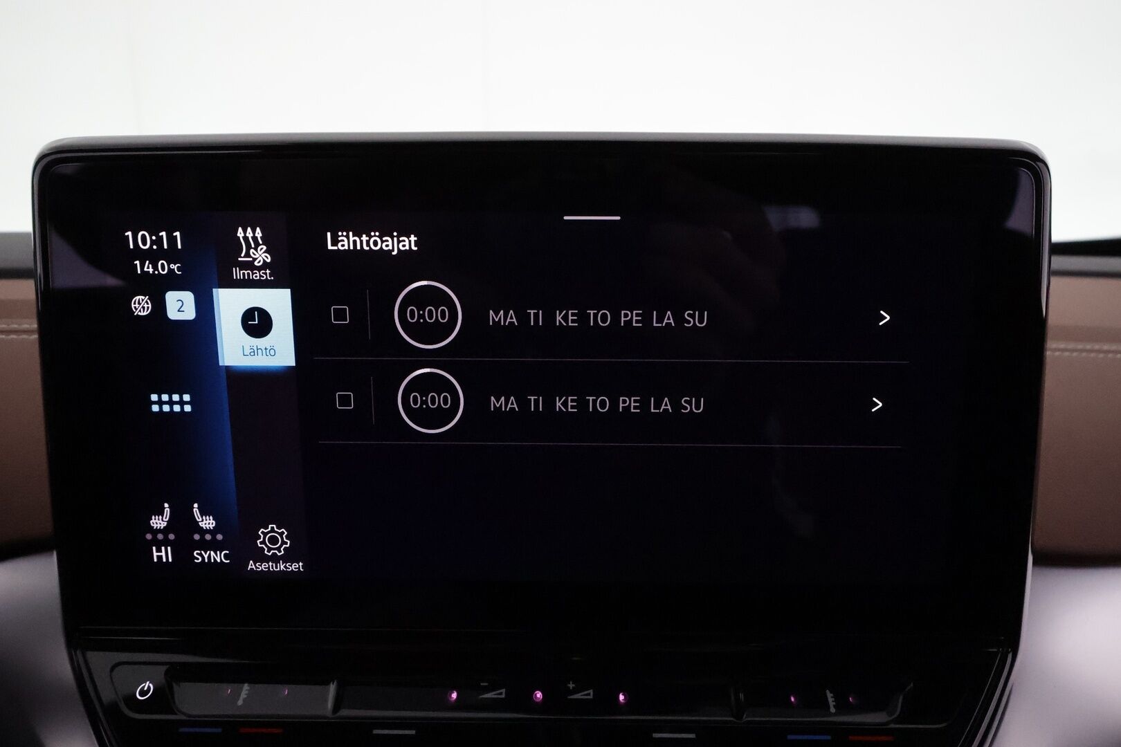 Volkswagen ID.4 2022 Pro Performance Business 150 kW **ILP / ACC / Matrix-LED / P.kamera / Kaistavahti / Navi / Nahka-Alcantara / KeylessGO** - 3,99 % KORKOTARJOUS TÄHÄN AUTOON 21.9. ASTI! - 1-om Suomi-auto / 2x Latauskaapelit / Kahdet Renkaat / Merkkihuollettu!