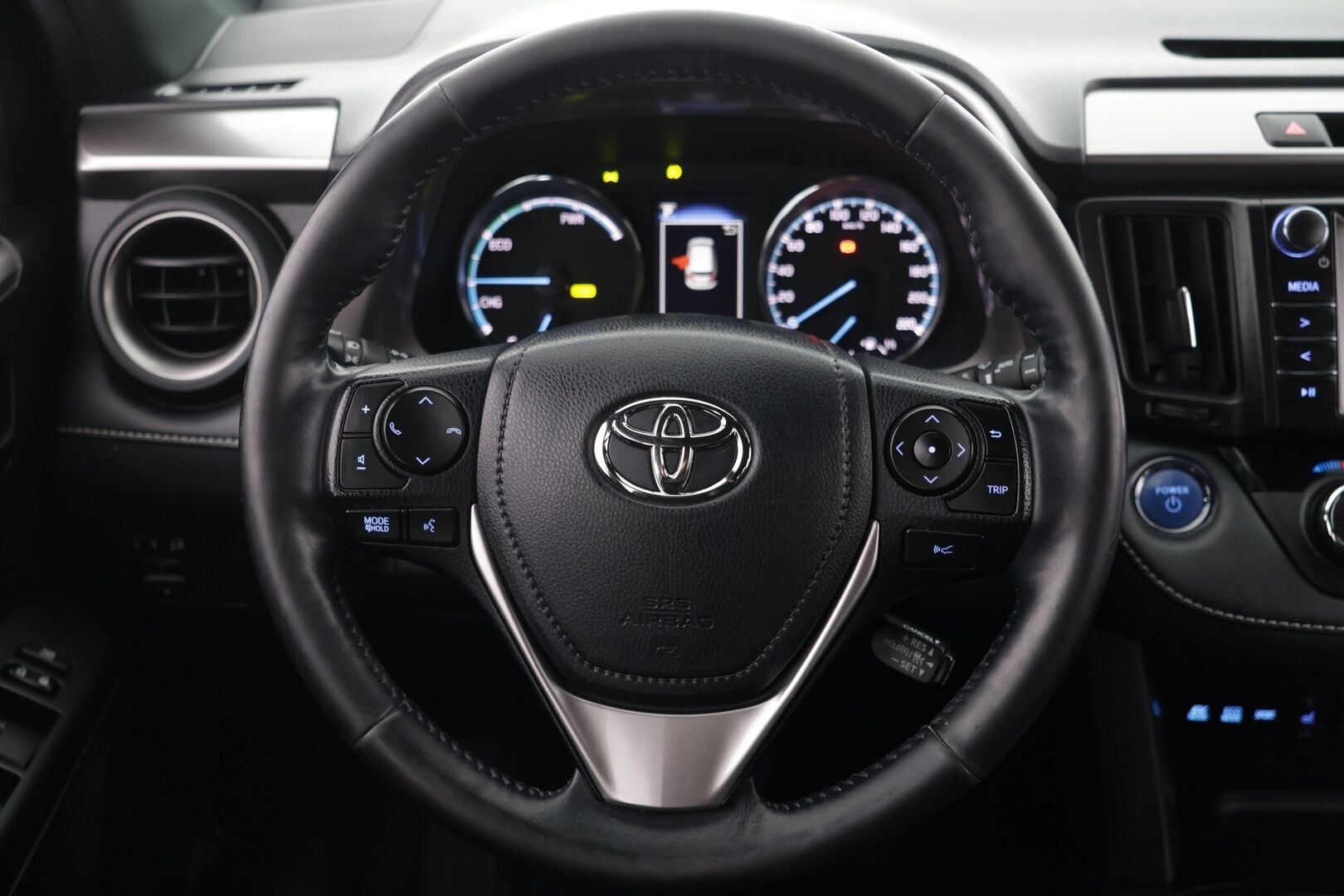 Toyota RAV4 2018 TOYOTA RAV4 Monikäyttöajoneuvo (AF) 4ov 2494cm3 - Tosi siisti! | Huoltokirja | Fiksupeli