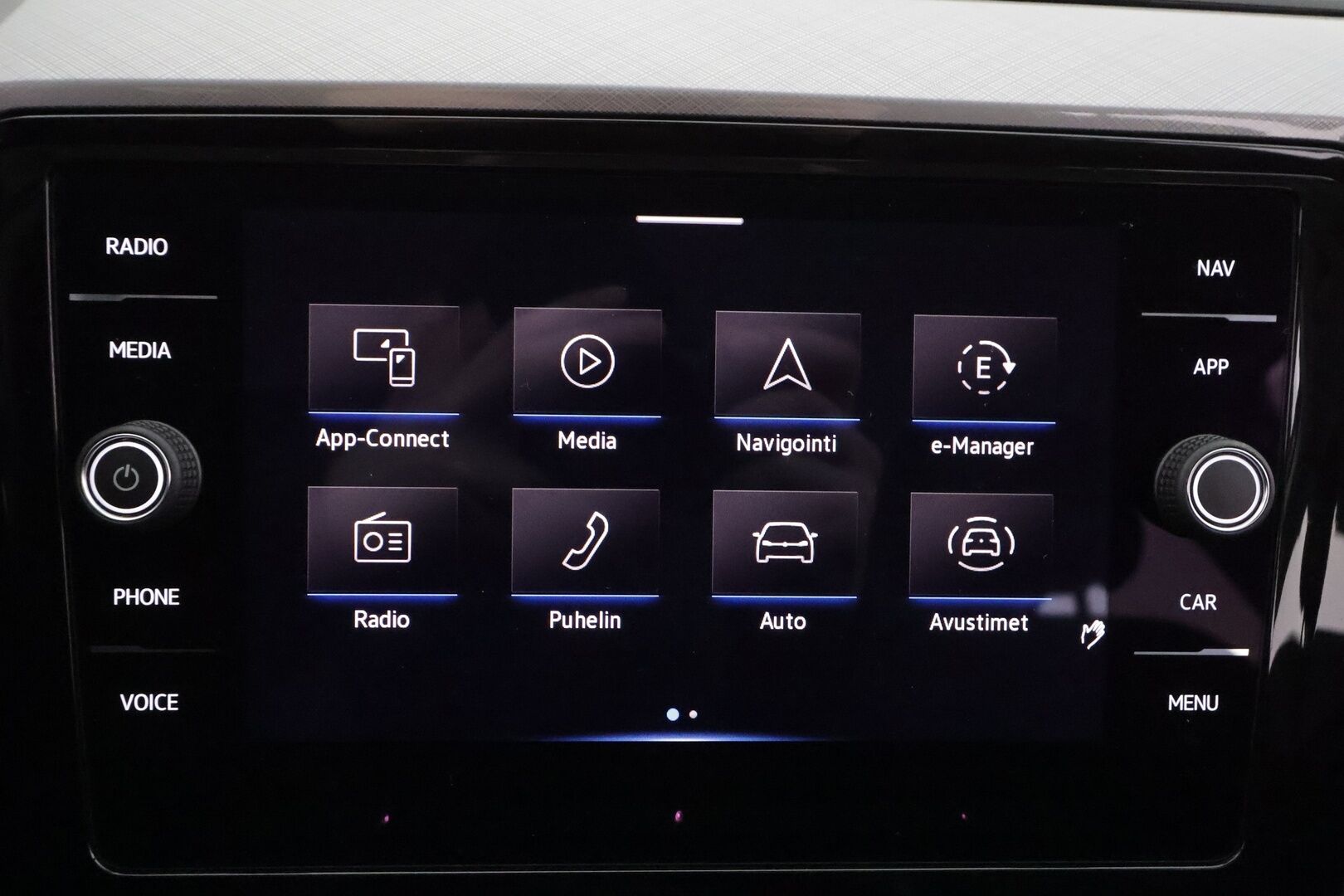 Volkswagen Passat 2020 Variant GTE Plug-In Hybrid 160 kW DSG - | Webasto | Koukku | ACC | LED | P.Kamera | Nahka-Alcantara | Navi | Kaistavahti | 2x Latauskaapelit | Merkkihuollot | Kahdet renkaat |