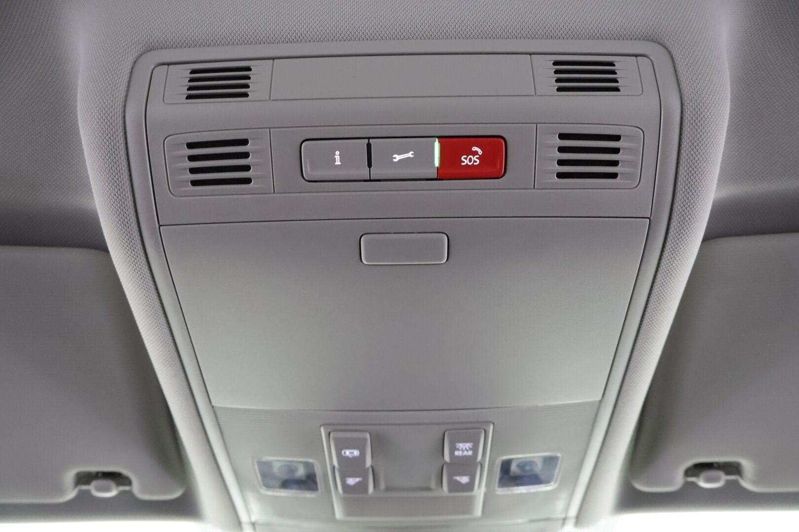 Volkswagen Tiguan 2021 Style 2,0 TDI SCR 110 kW 4MOTION DSG-automaatti - *Webasto / Adapt. vakkari / Blis / Lane assist / Koukku / P.kamera!*