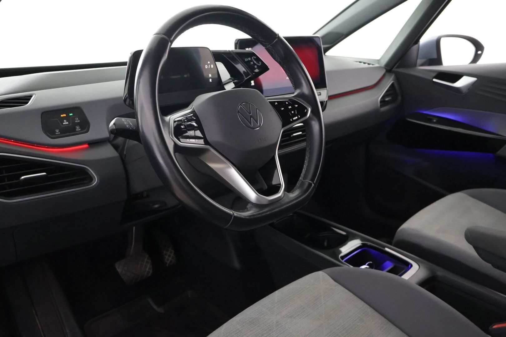 Volkswagen ID.3 2021 Pro Performance - ACC / Lämpöpumppu / Navigointi / 19” Andoya-alut / Lämmitettävä ratti / Apple CarPlay & Android Auto