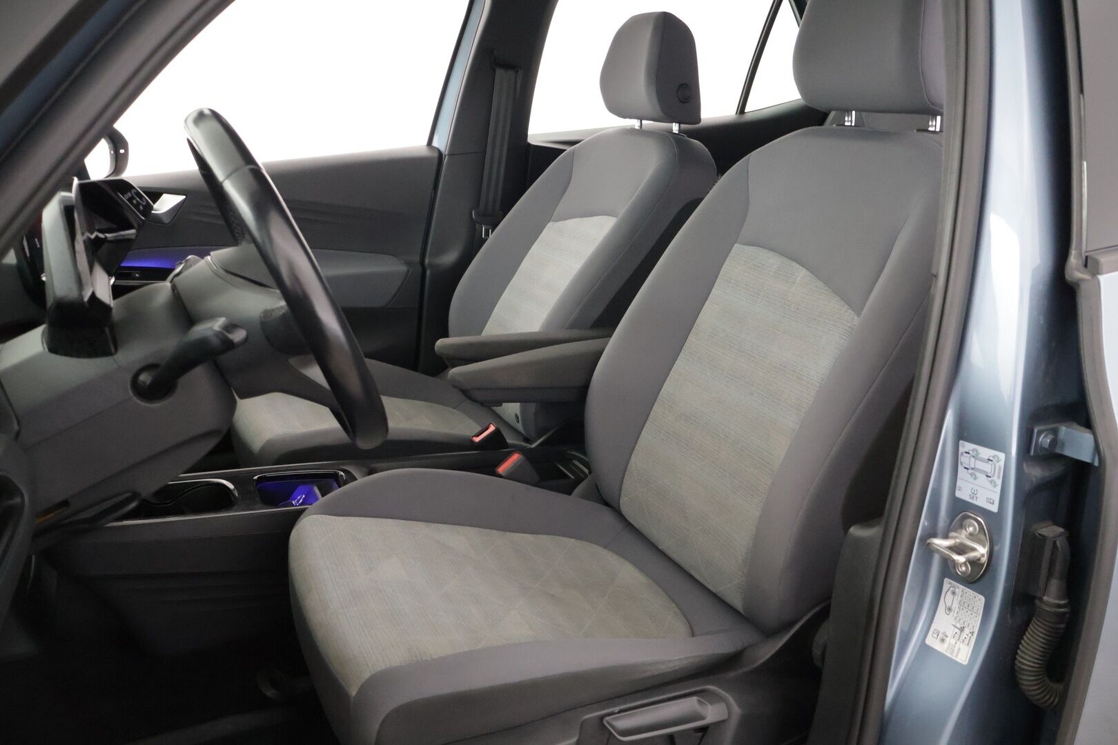 Volkswagen ID.3 2021 Pro Performance - ACC / Lämpöpumppu / Navigointi / 19” Andoya-alut / Lämmitettävä ratti / Apple CarPlay & Android Auto
