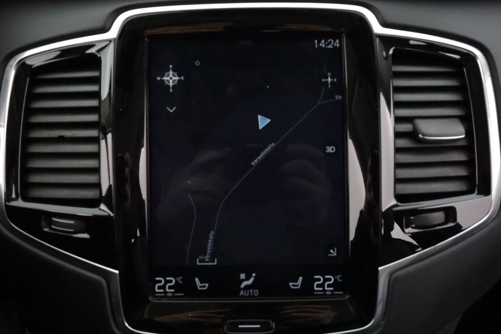 Volvo XC90 2019 T8 TwE AWD Inscription 7-P * Webasto / Koukku / B&O / Panorama / HUD / Full-LED / ACC / 360° / Sportnahat Muistilla * - Ilma-alusta / Kahdet renkaat / Merkkihuollettu! - HULLU BLACKWEEK KORKOTARJOUS 2,49%