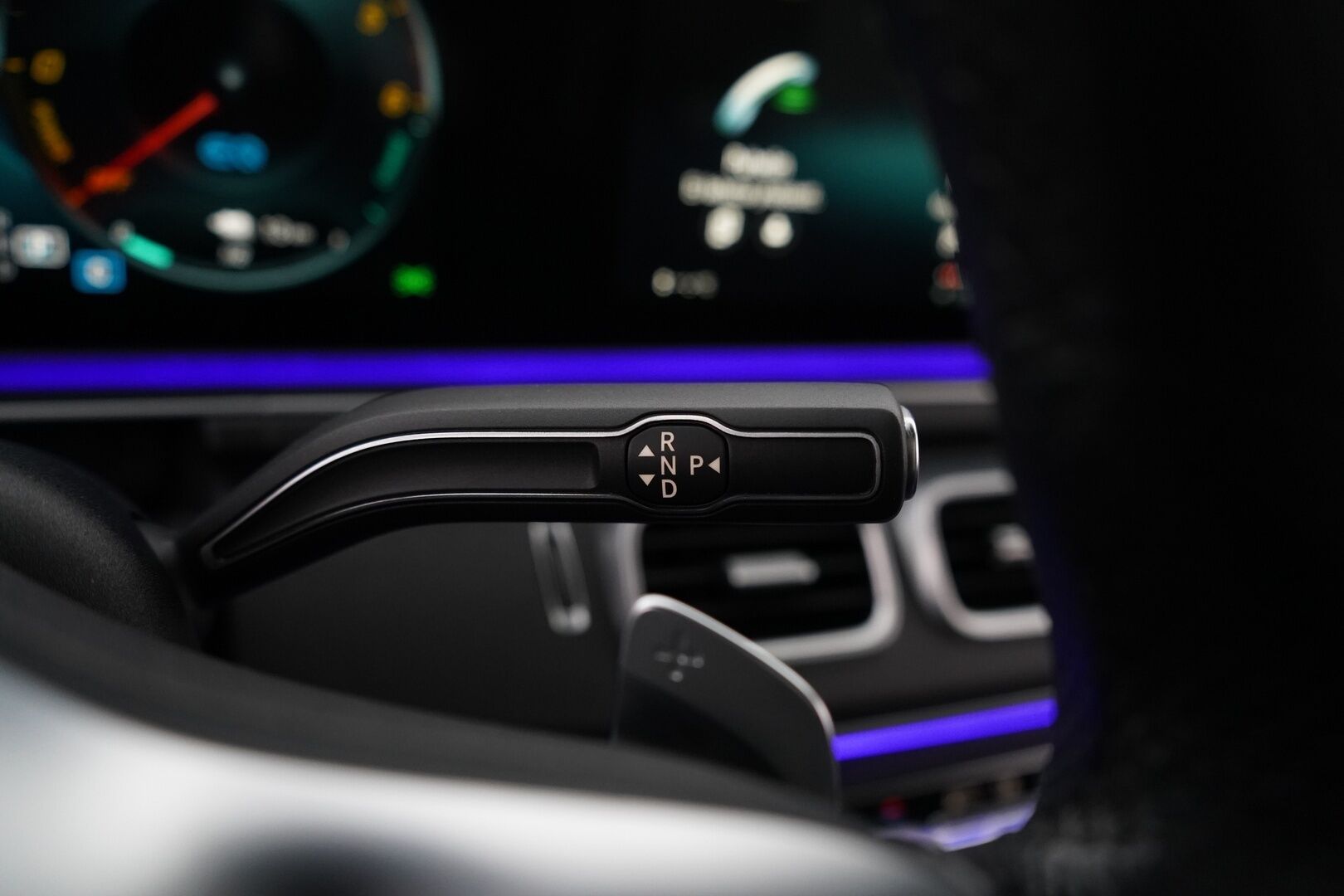 Mercedes-Benz GLE 2020 350 de 4MATIC EQ Power AMG  *Panorama / Koukku / Distronic+ / Burmester / Kamera / keyless / Lisälämmitin / Muistipenkit / Navi* - 2,99 % KORKOTARJOUS TÄHÄN AUTOON - Juuri tehty iso huolto / Vossen 23" kesävanteet / Kahdet vanteet / 3500kg Vetomassa / Puhdas Carvertical
