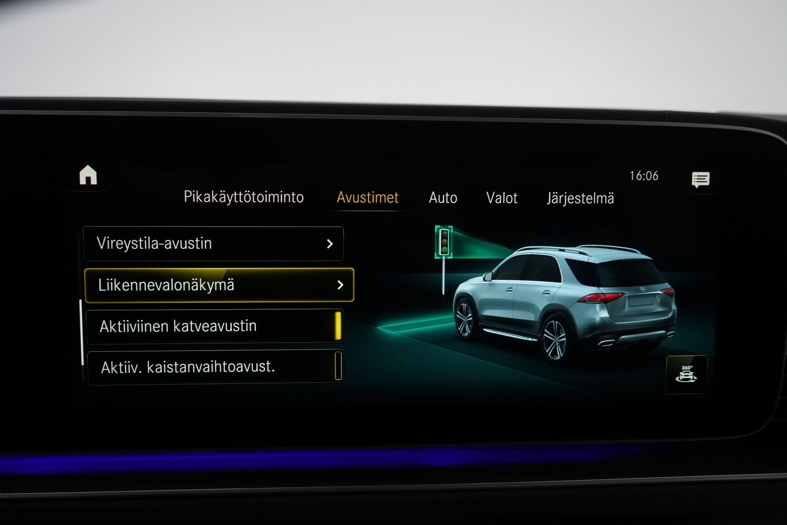Mercedes-Benz GLE 2020 350 de 4MATIC EQ Power AMG  *Panorama / Koukku / Distronic+ / Burmester / Kamera / keyless / Lisälämmitin / Muistipenkit / Navi* - 2,99 % KORKOTARJOUS TÄHÄN AUTOON - Juuri tehty iso huolto / Vossen 23" kesävanteet / Kahdet vanteet / 3500kg Vetomassa / Puhdas Carvertical