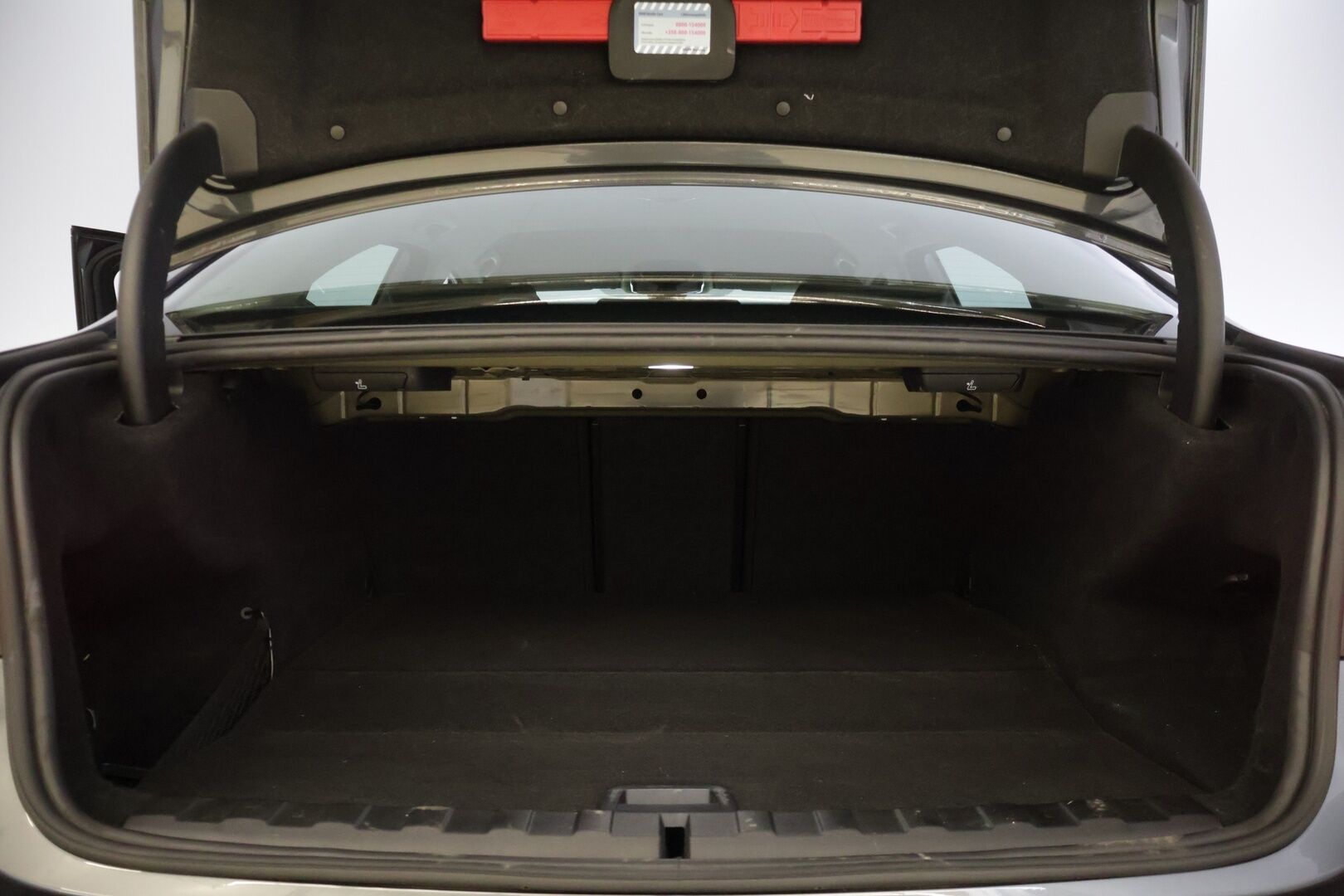 BMW 320 2022 G20 Sedan 320e A Charged Edition - | 2.Om Suomi-auto | Digimittaristo | Urheilupenkit | Puolinahat | Hifit | BMW Led | Comfort access | CarPlay | Tutkat |