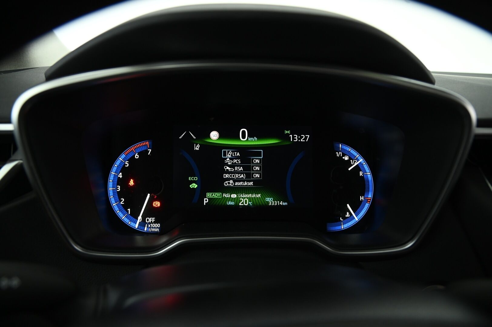 Toyota Corolla 2021 Sedan 1,8 Hybrid Active Edition *ACC / Koukku / Digimittari / Ratinlämmitin / Navi / LED / Lohko* - 1-om. Suomiauto / Merkkihuollettu / Kahdet hyvät renkaat