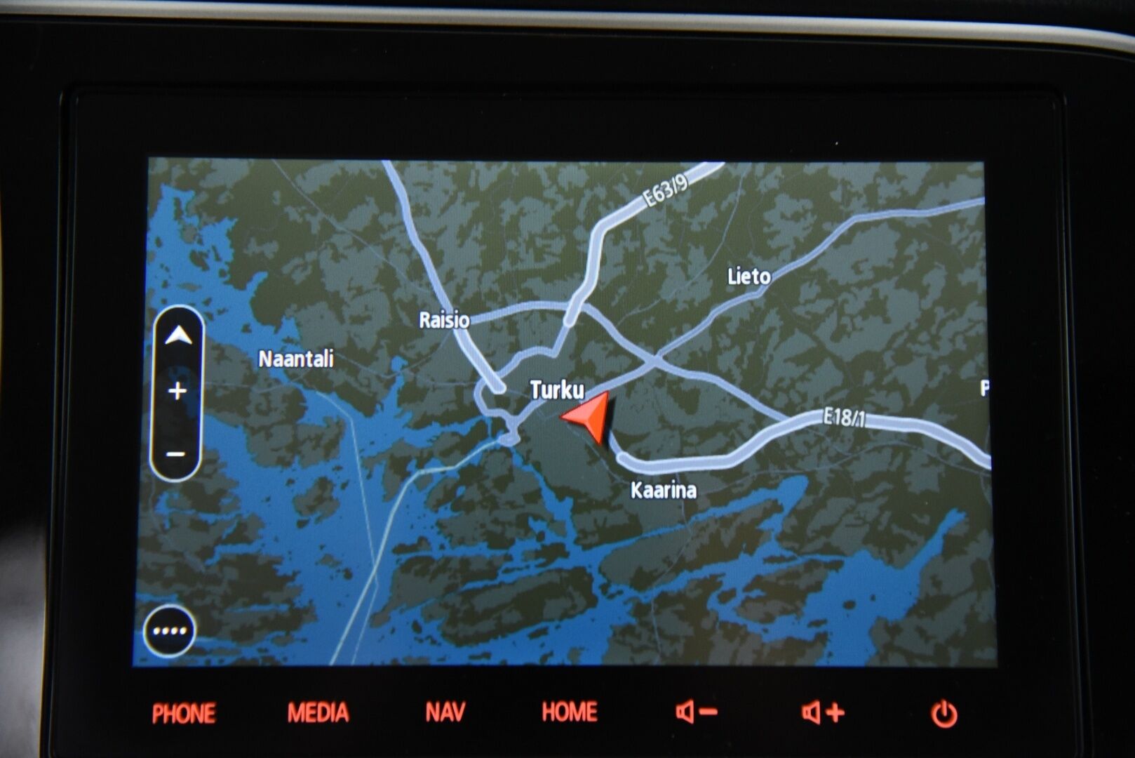 Mitsubishi Outlander PHEV 2021 Business Black 4WD 5P / Navi / Vakkari / P.kamera / - AppleCarPlay / AndroidAuto