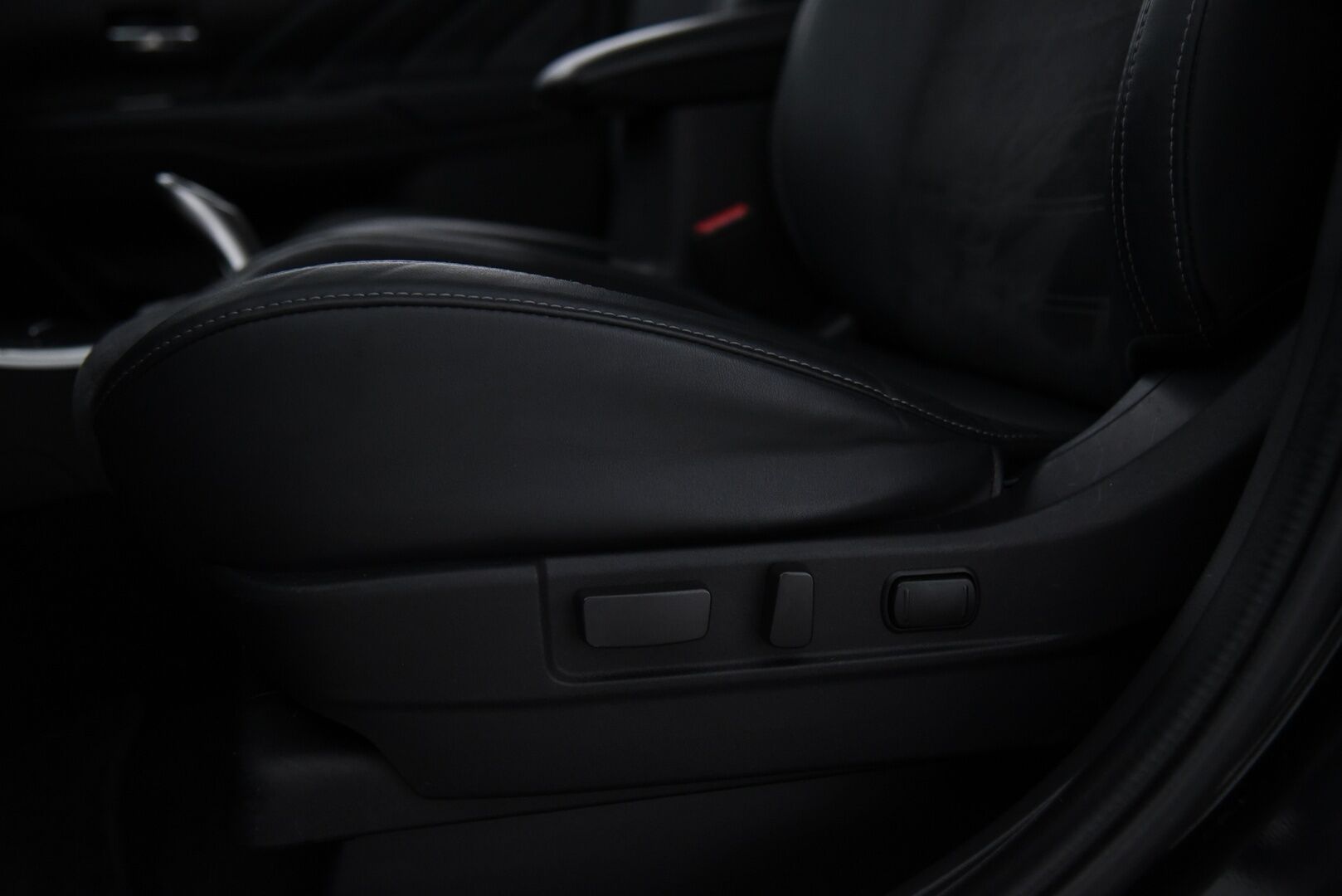 Mitsubishi Outlander PHEV 2021 Business Black 4WD 5P / Navi / Vakkari / P.kamera / - AppleCarPlay / AndroidAuto