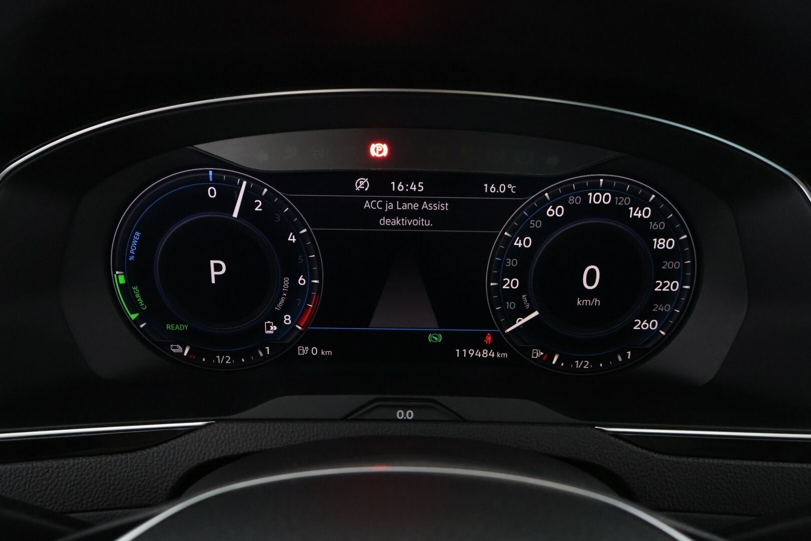 Volkswagen Passat 2018 Sedan GTE Plug-In Hybrid 160 kW (218 hv) DSG - ACC / Vetokoukku / Lohko Sisäpistokkeella / Siisti! 