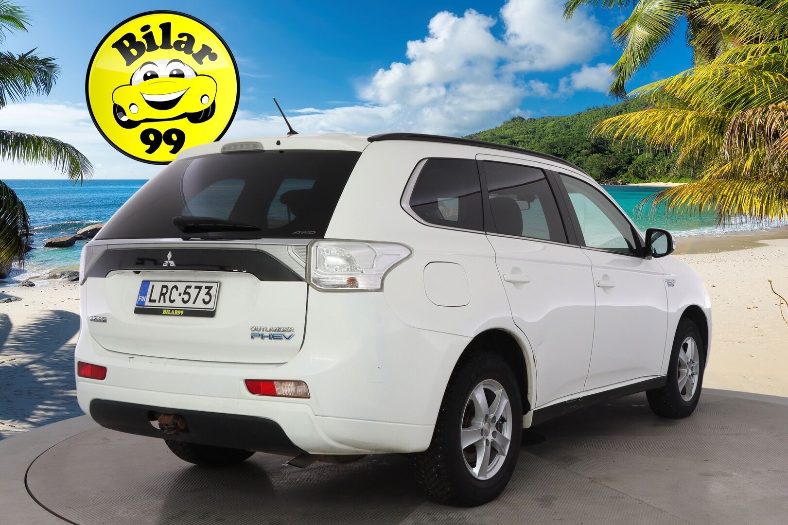 Mitsubishi OUTLANDER PHEV 2015 12kwh 4WD 5P *YritysOutlet - Myydään vain yrityksille* - *Koukku / P-Kamera / Keyless / Osanahka penkit / Navi / Cruise *