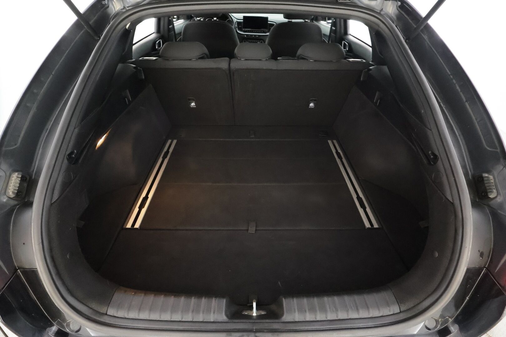 Kia ProCeed 2022 ProCeed 1.0 T-GDi 120hv GT-Line * Vakkari / Puolinahkasisusta / P.kamera / LED-lisävalo / Lohko / Navi / Puolinahat * - 1.Om Suomi-auto / Kahdet renkaat aluvanteilla / Merkkihuollettu / Juuri katsastettu - HULLUT AVAJAISHULINAT KORKOTARJOUS 3,29 %