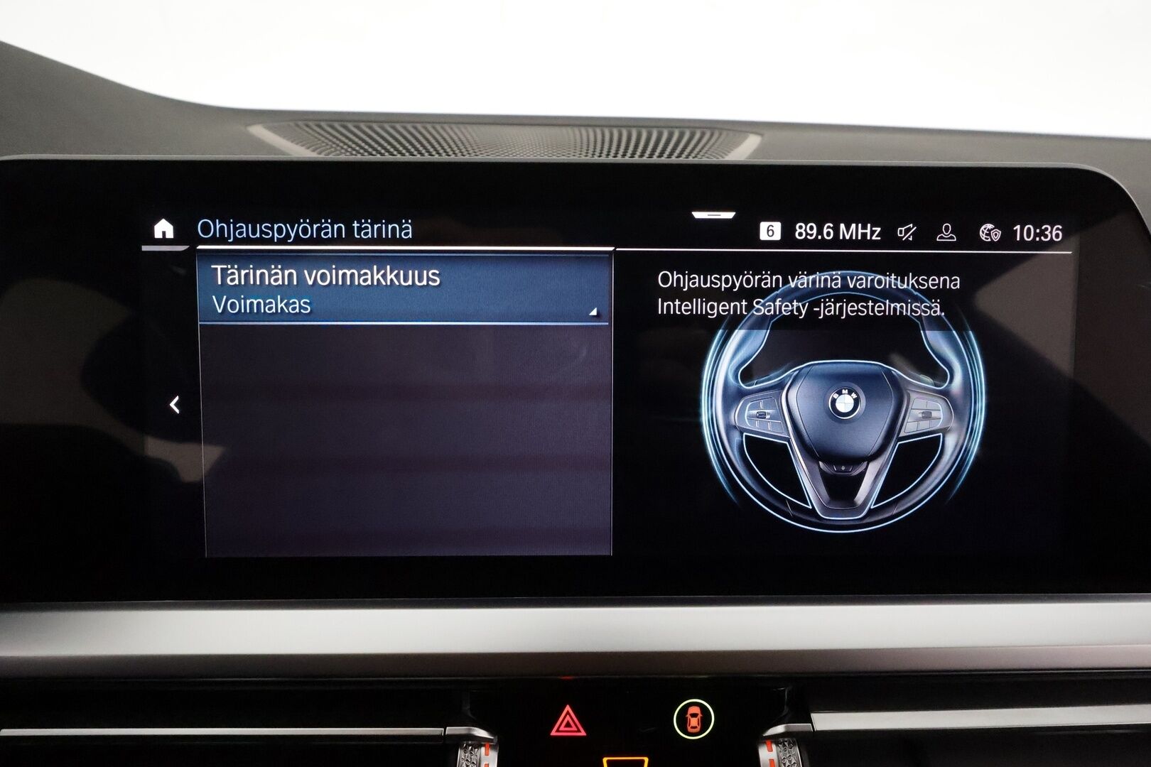 BMW 320 2022 G21 Touring 320e xDrive A Charged Edition M Sport *ACC / Laser / Hifit / P.kamera / Koukku / Navi / Sporttipenkit * - Akku kuntotarkastettu / Suomi-auto / Kahdet renkaat aluvanteilla / Merkkihuollettu - HULLU BLACKWEEK KORKOTARJOUS 2,49%