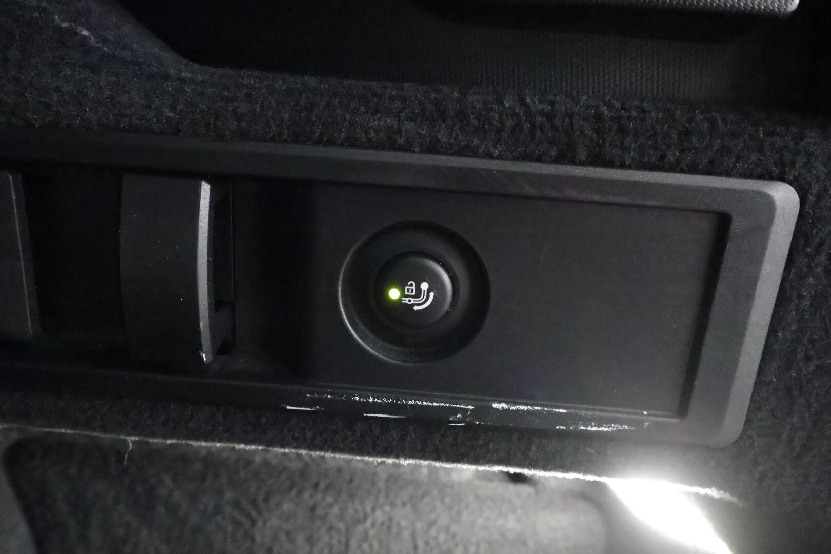 BMW 320 2022 G21 Touring 320e xDrive A Charged Edition M Sport *ACC / Laser / Hifit / P.kamera / Koukku / Navi / Sporttipenkit * - Akku kuntotarkastettu / Suomi-auto / Kahdet renkaat aluvanteilla / Merkkihuollettu - HULLU BLACKWEEK KORKOTARJOUS 2,49%