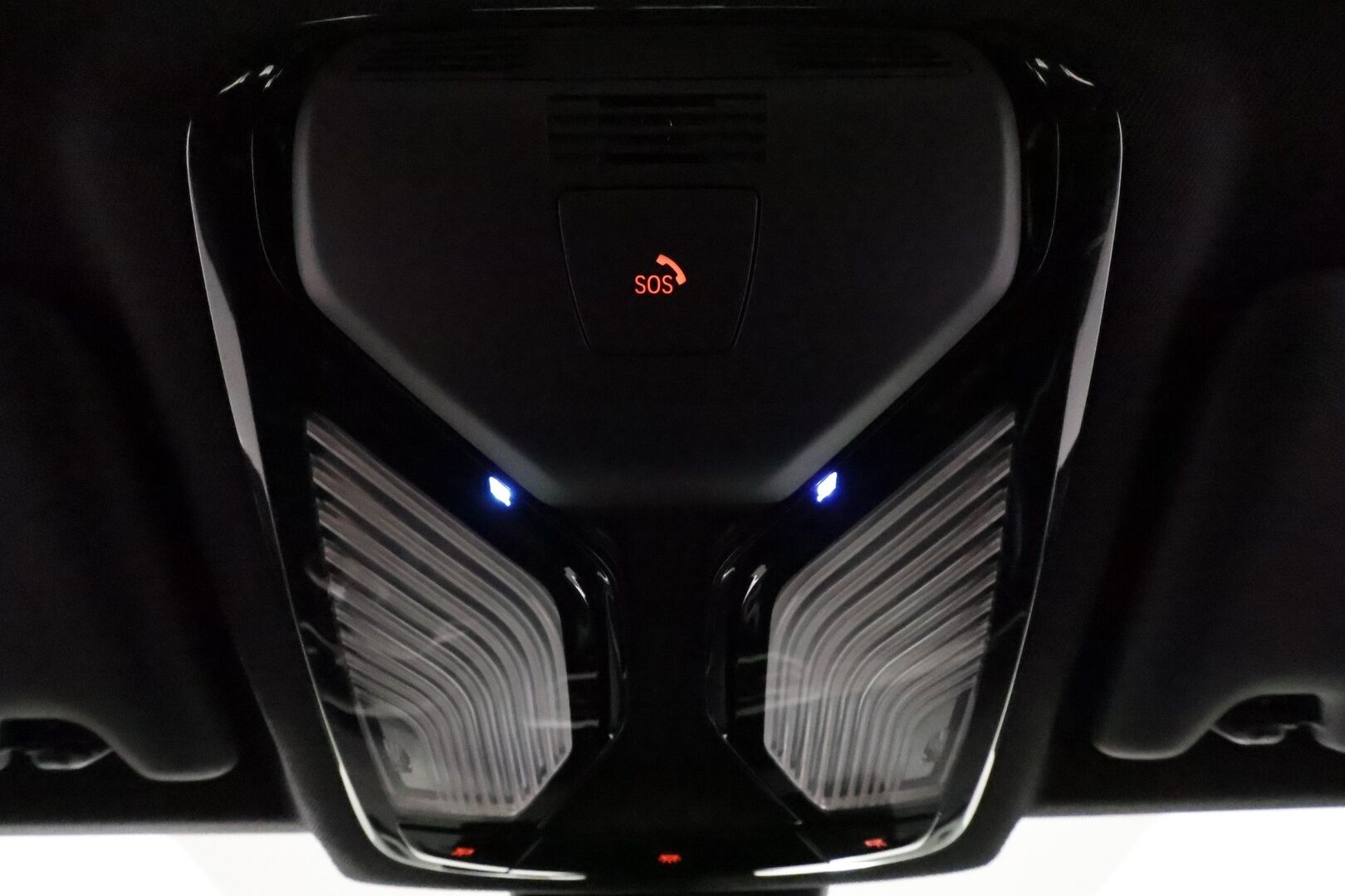 BMW 320 2022 G21 Touring 320e xDrive A Charged Edition M Sport *ACC / Laser / Hifit / P.kamera / Koukku / Navi / Sporttipenkit * - Akku kuntotarkastettu / Suomi-auto / Kahdet renkaat aluvanteilla / Merkkihuollettu - HULLU BLACKWEEK KORKOTARJOUS 2,49%